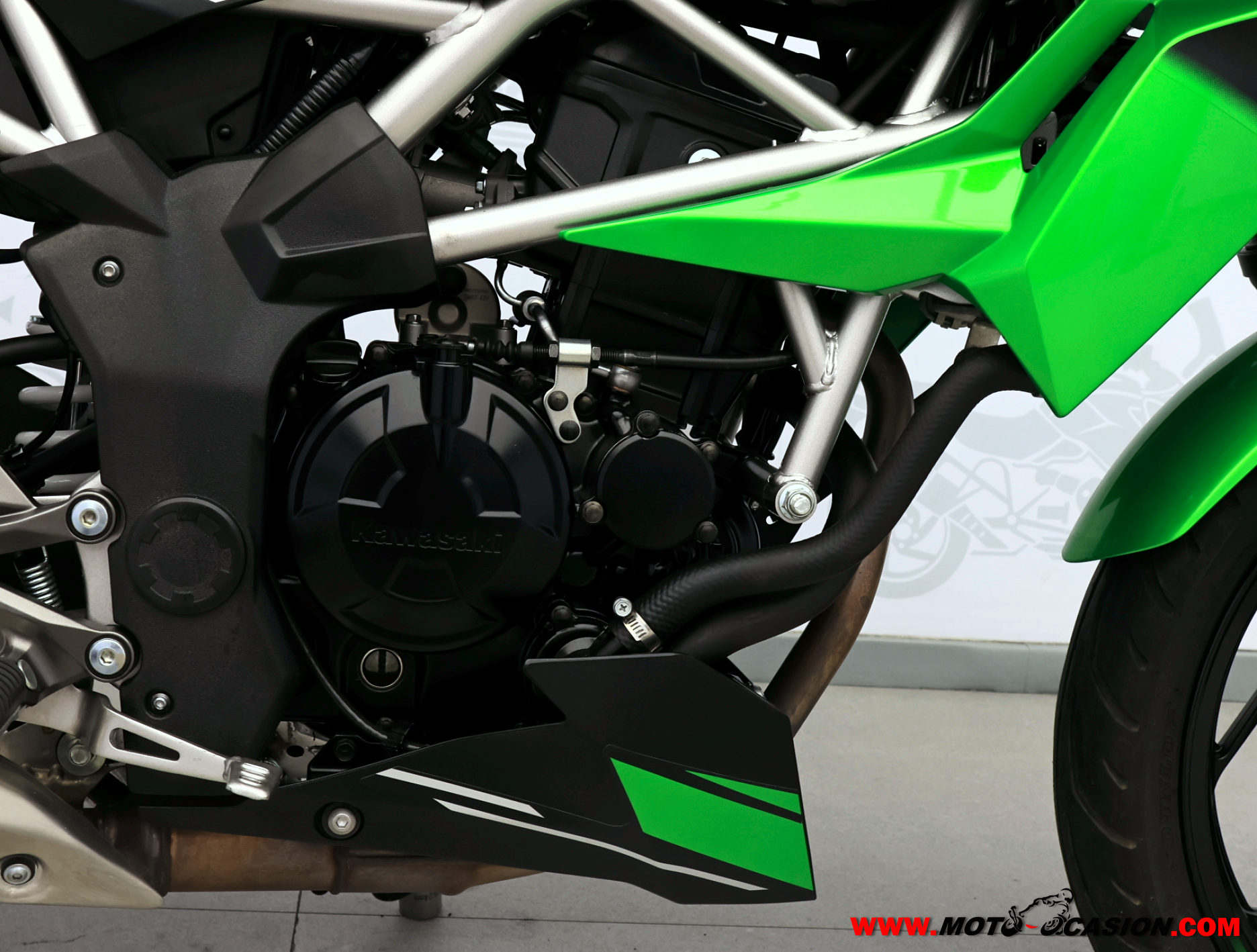 KAWASAKI Z 125 -APTA B Y A1- GARANTÍA OFICIAL (copia)