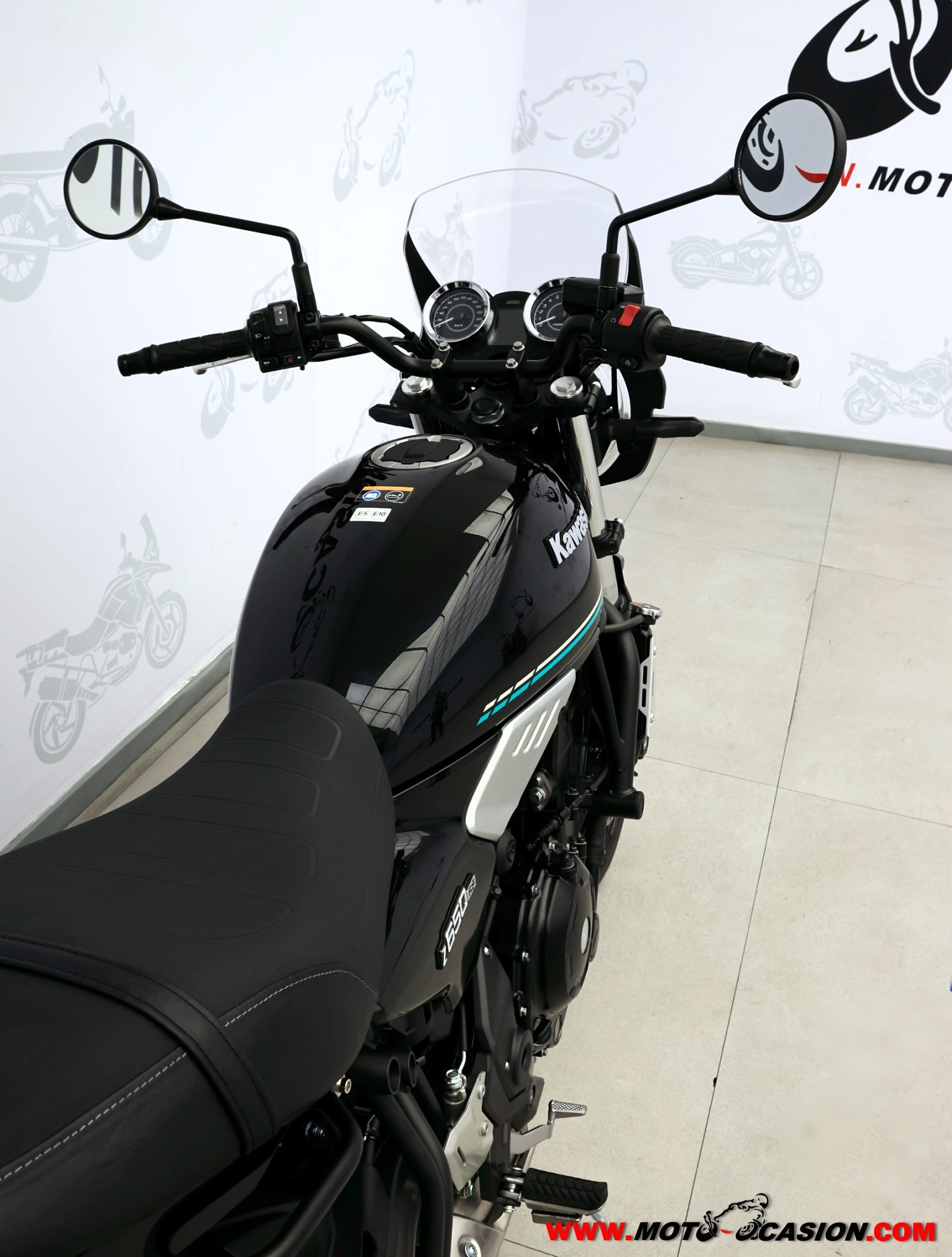 KAWASAKI Z 650 RS -A2- (copia)