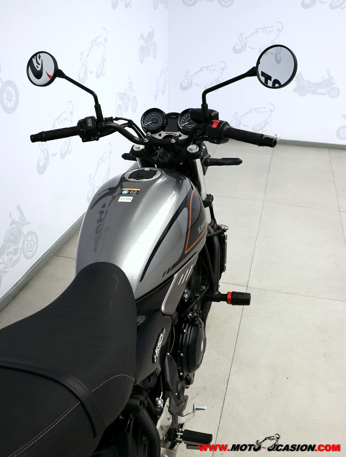 KAWASAKI Z 650 RS ¿A2? (copia)