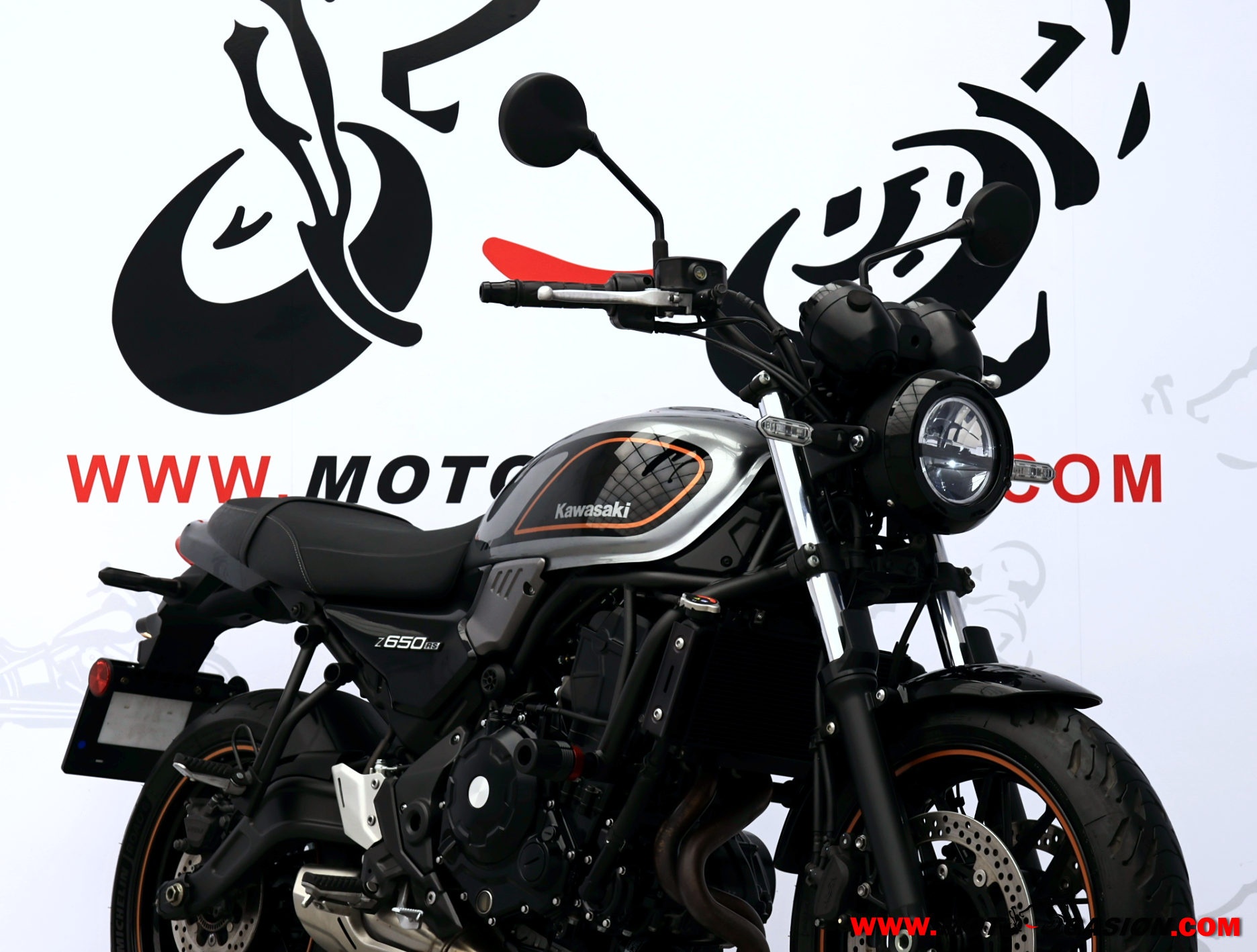 KAWASAKI Z 650 RS ¿A2? (copia)