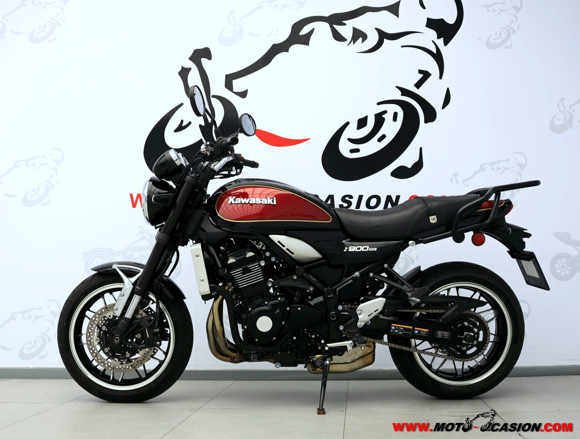 KAWASAKI Z 900 RS (copia)