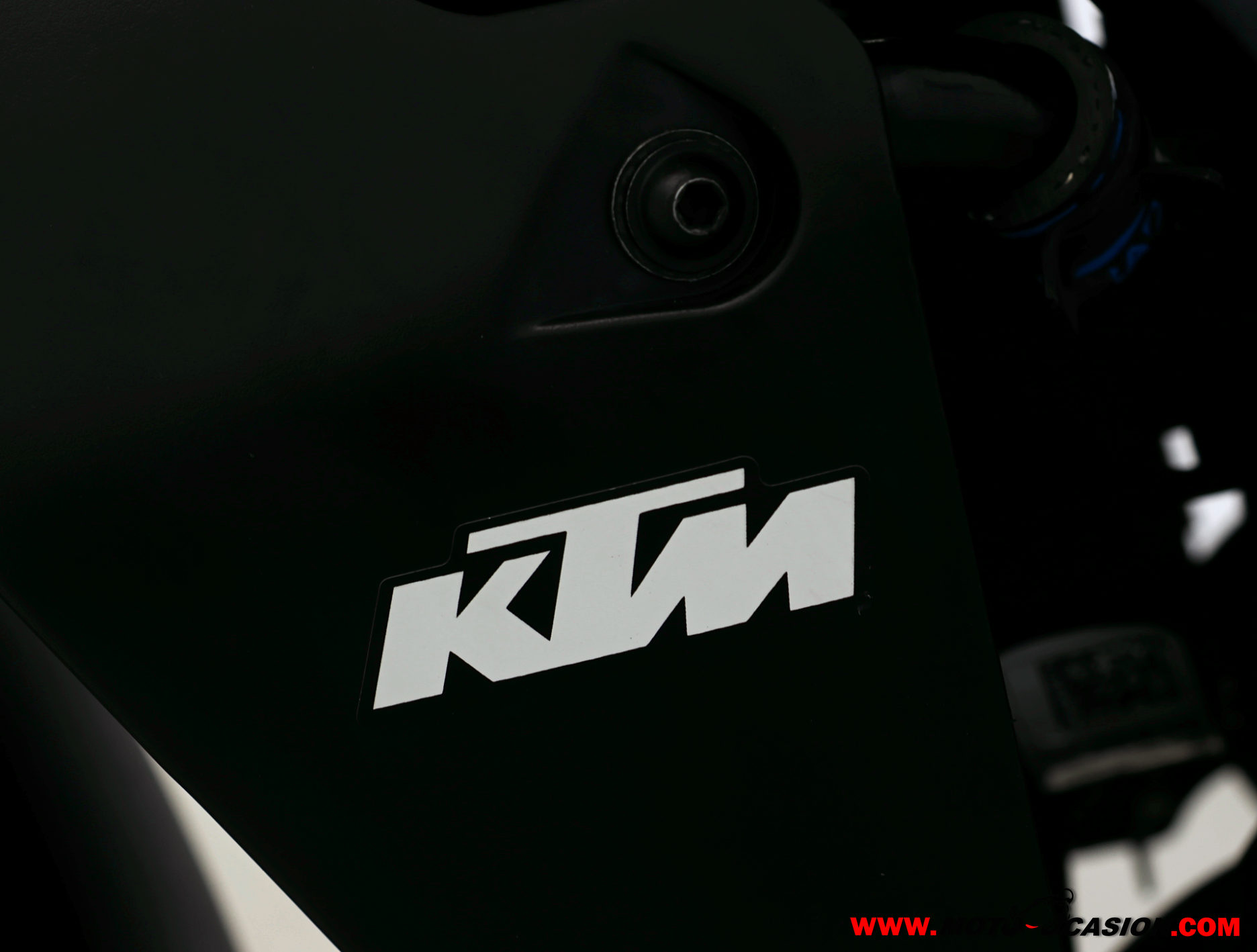 KTM 125 DUKE -APTA B Y A1-