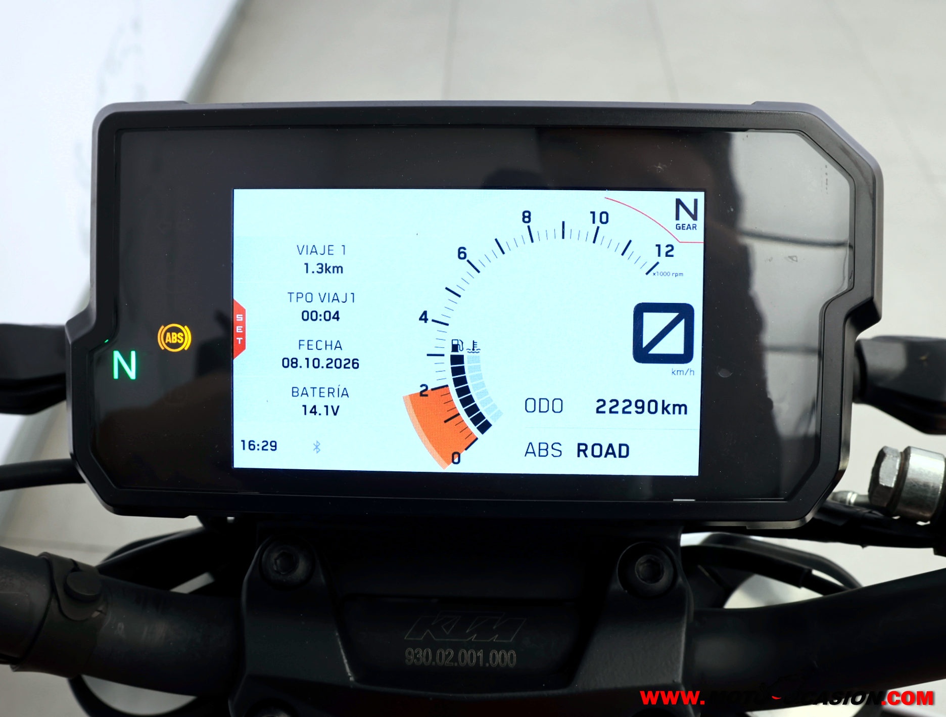 KTM 125 DUKE -APTA B y A1-