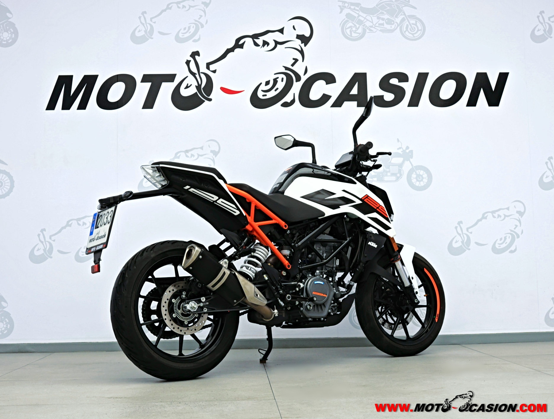 KTM 125 DUKE -APTA B Y A1- (copia)
