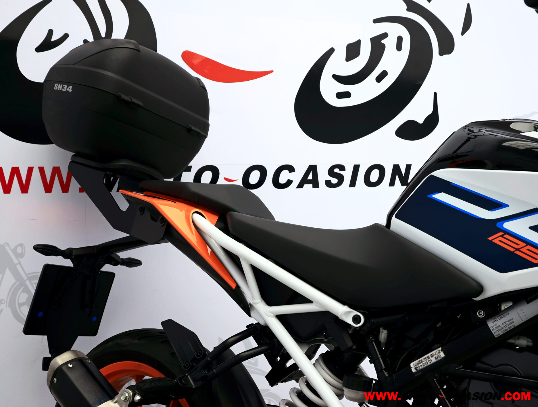 KTM 125 DUKE -APTA B Y A1- (copia)