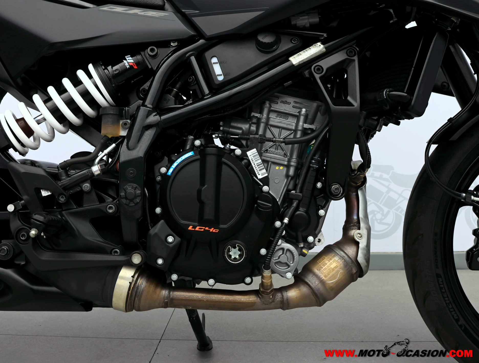 KTM 125 DUKE -APTA B Y A1- (copia)