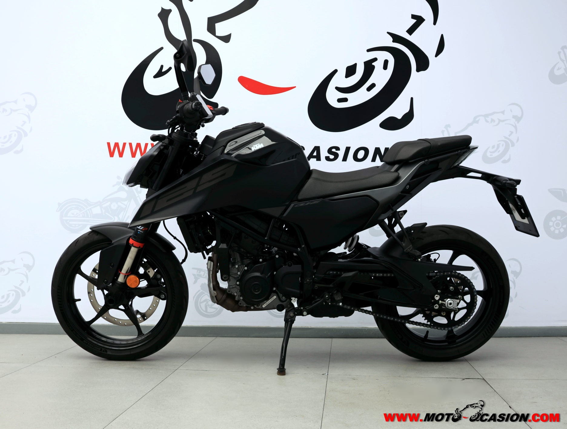 KTM 125 DUKE -APTA B Y A1- (copia)