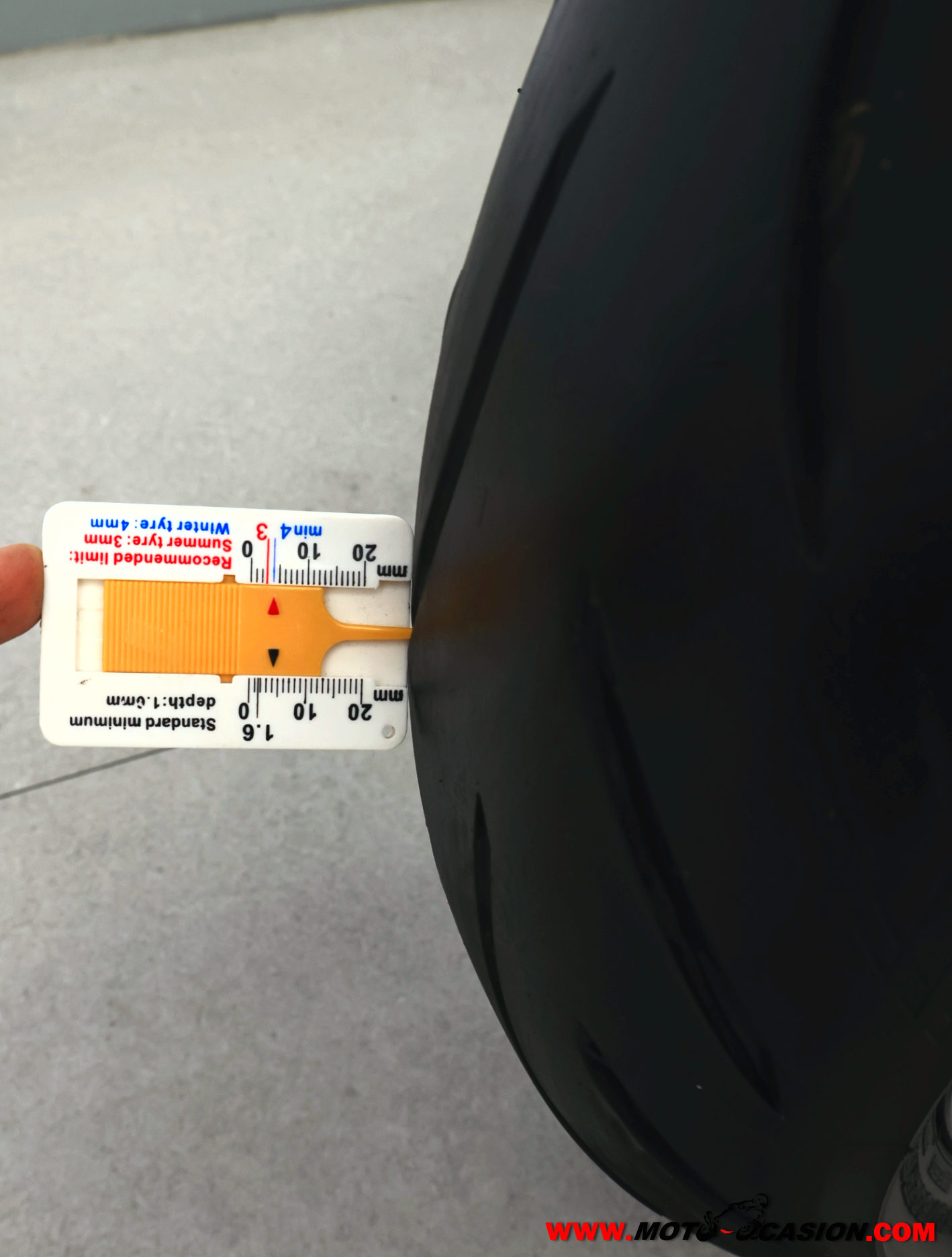 KTM 125 DUKE -APTA B Y A1- (copia)