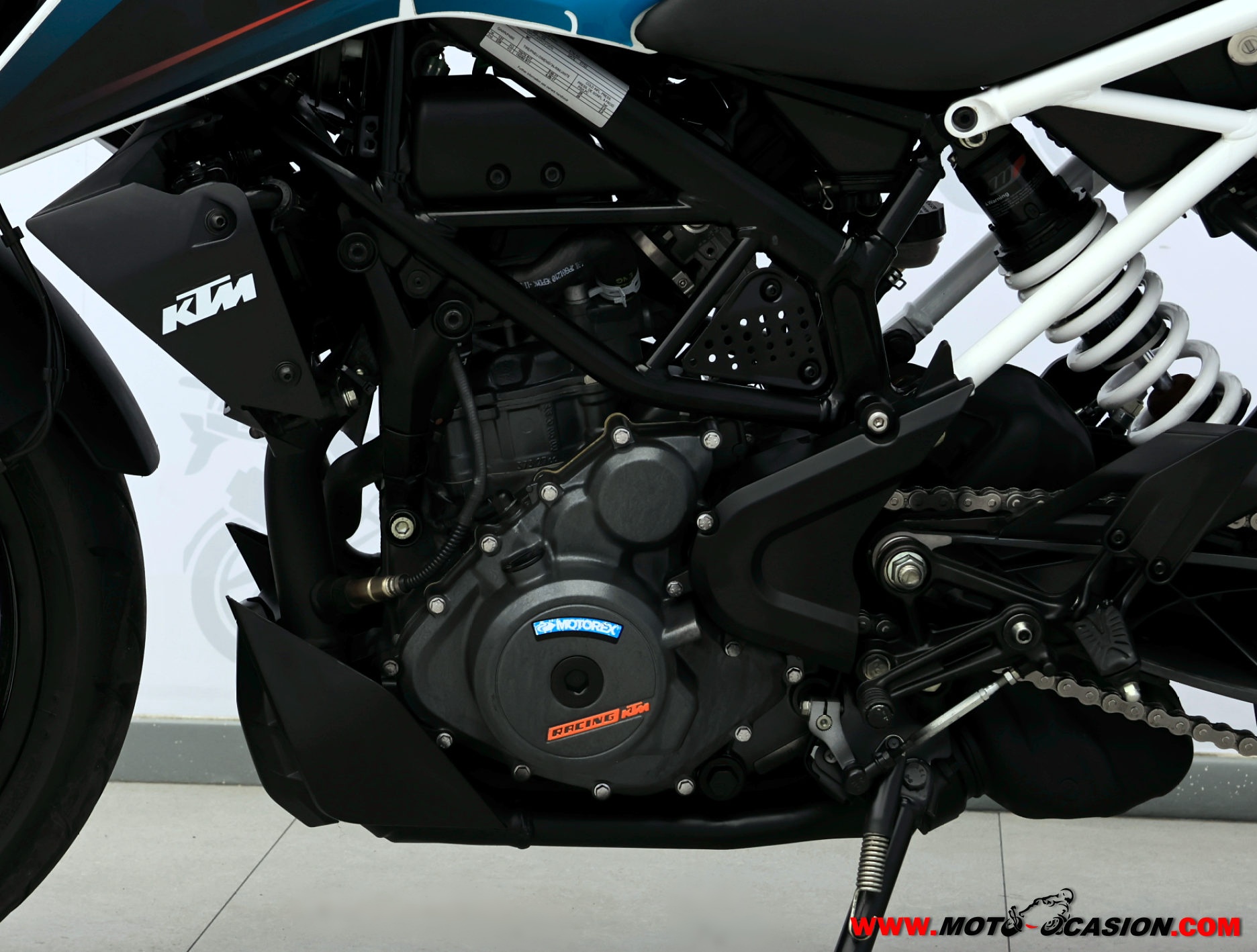 KTM 125 DUKE -APTA B Y A1- (copia)