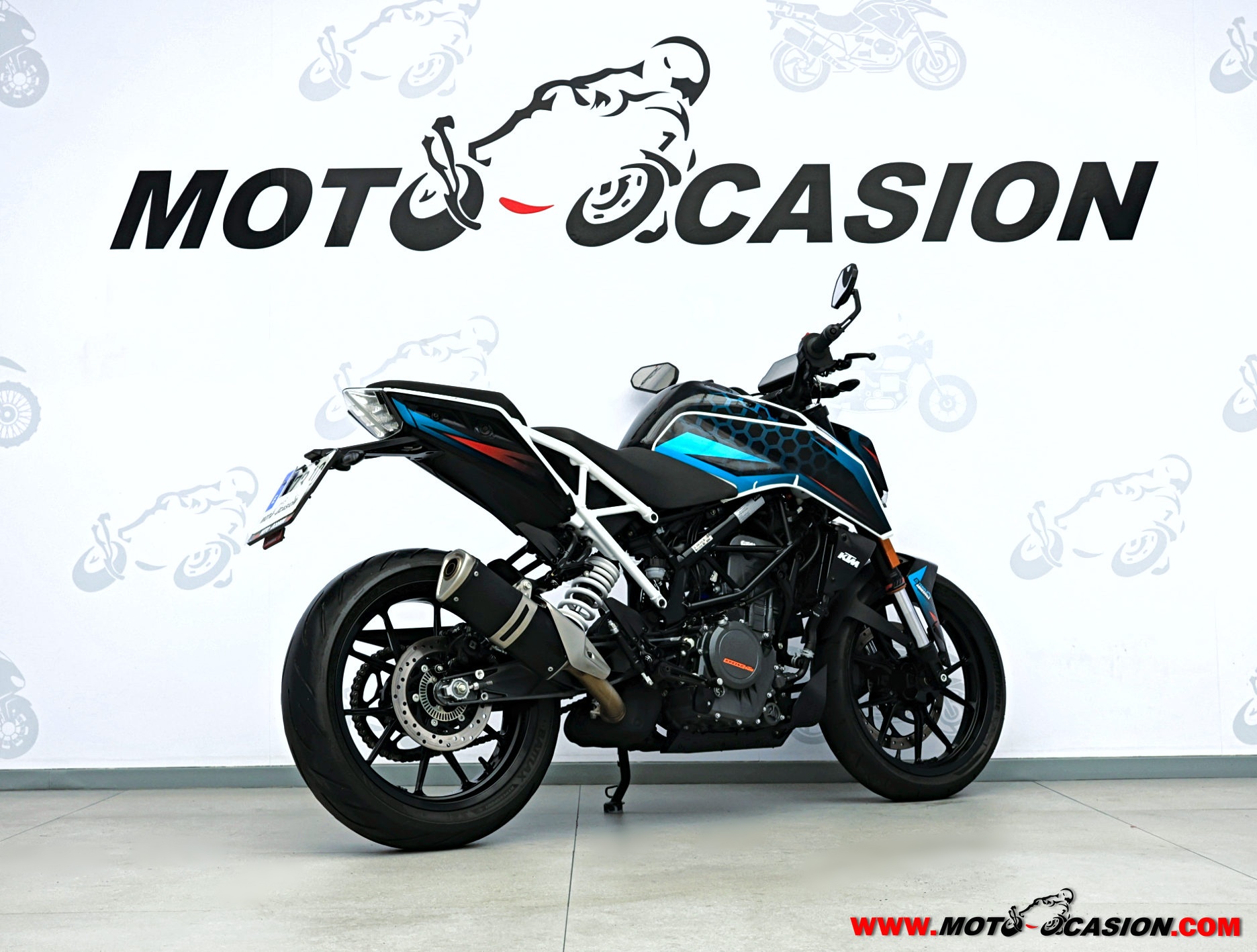 KTM 125 DUKE -APTA B Y A1- (copia)