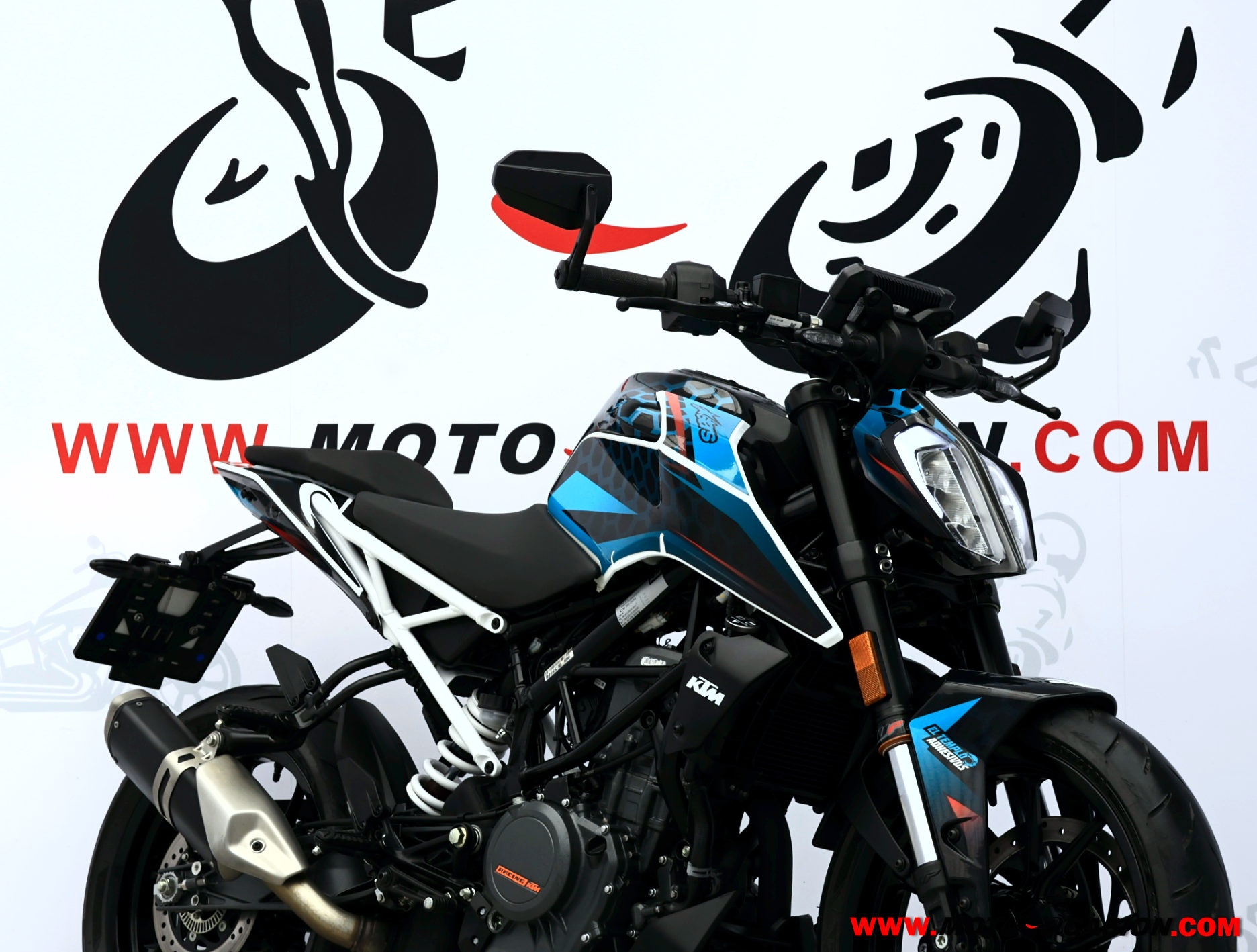 KTM 125 DUKE -APTA B Y A1- (copia)