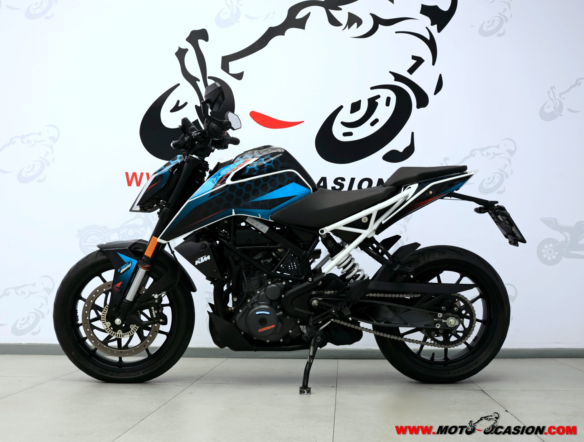 KTM 125 DUKE -APTA B Y A1- (copia)