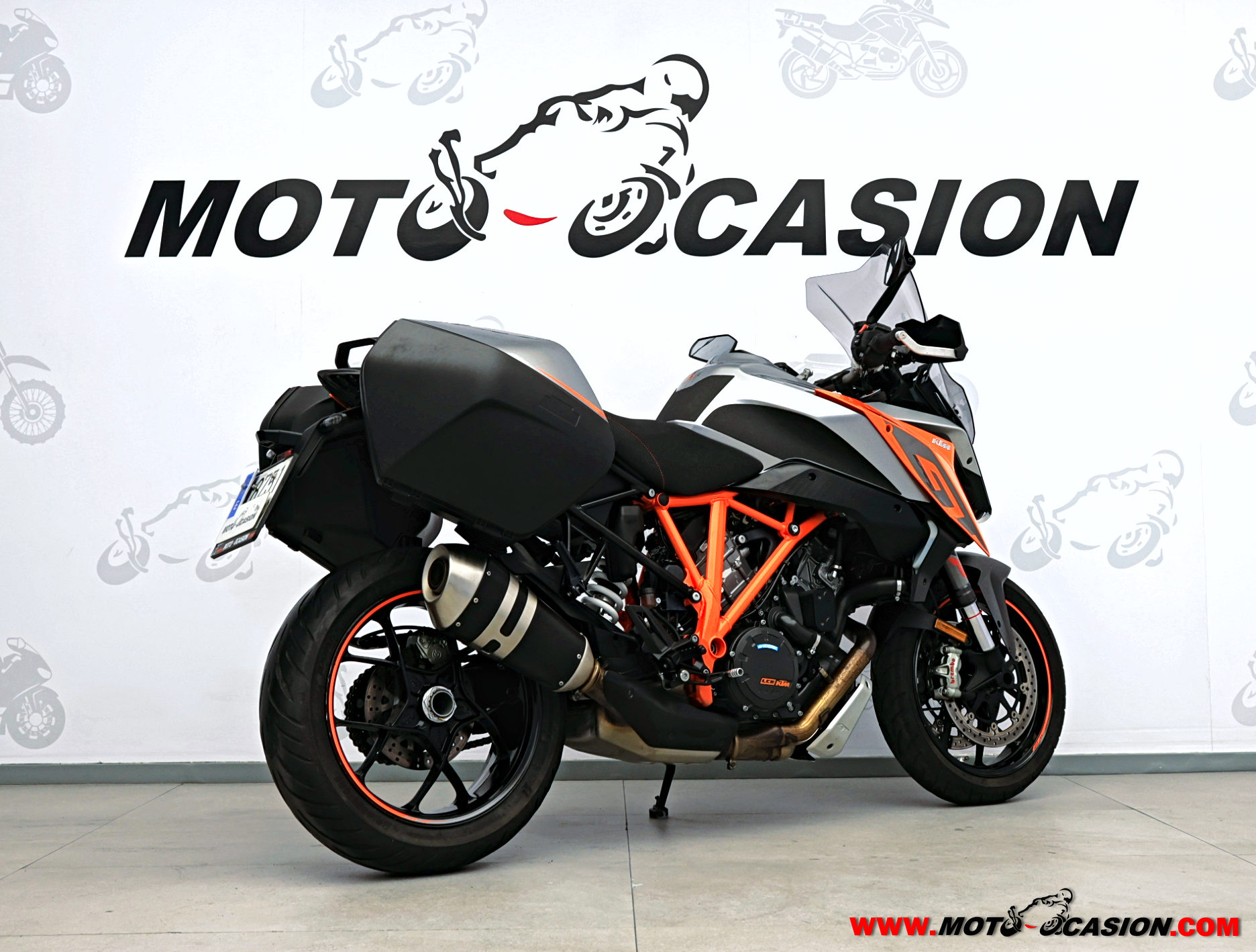 KTM 1290 SUPER DUKE GT (copia)