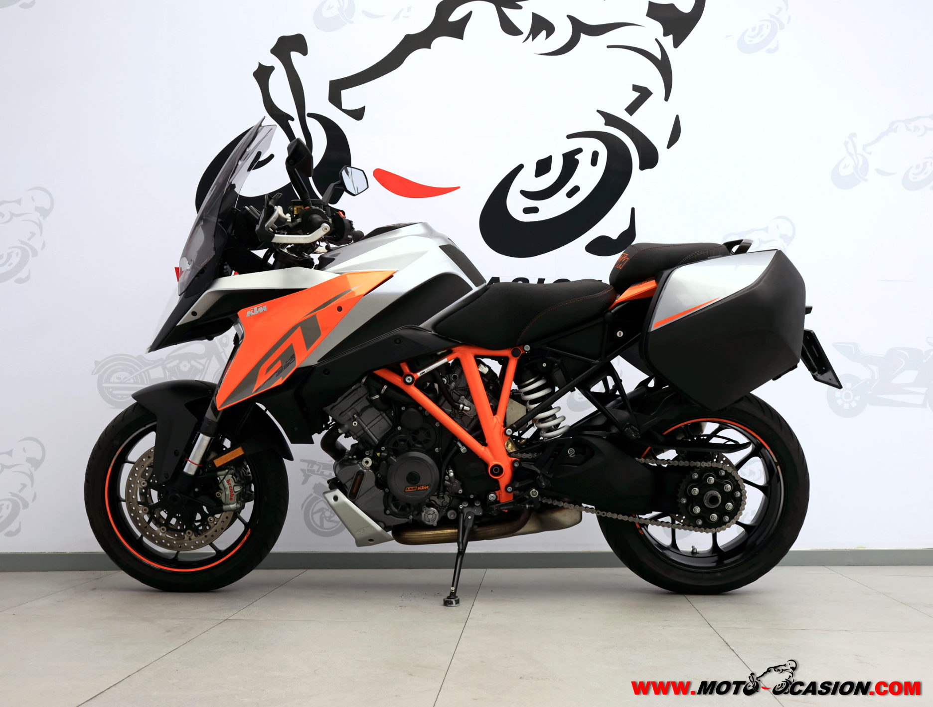 KTM 1290 SUPER DUKE GT (copia)