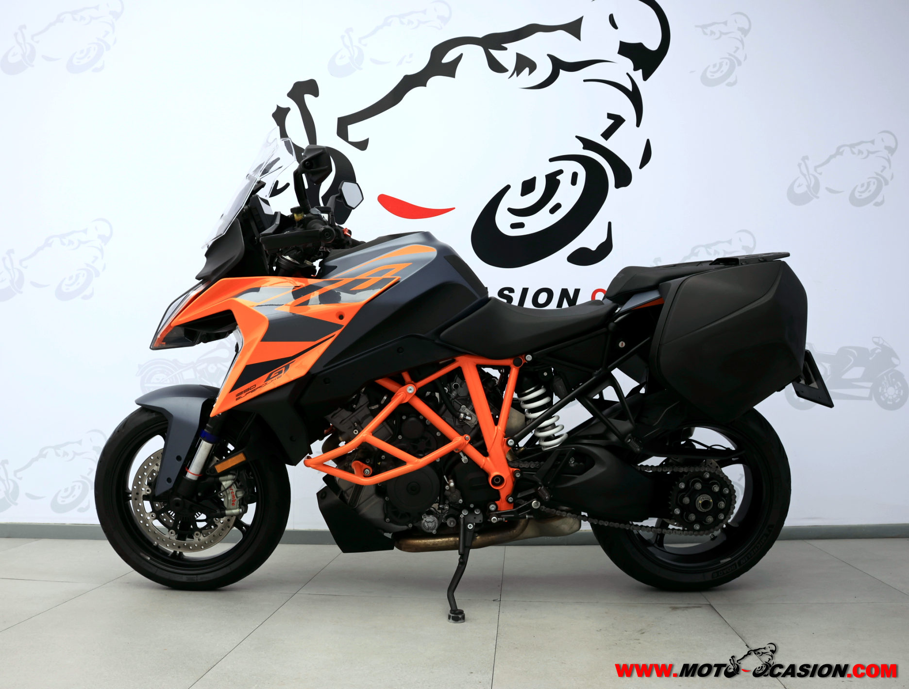 KTM 1290 SUPER DUKE GT (copia)