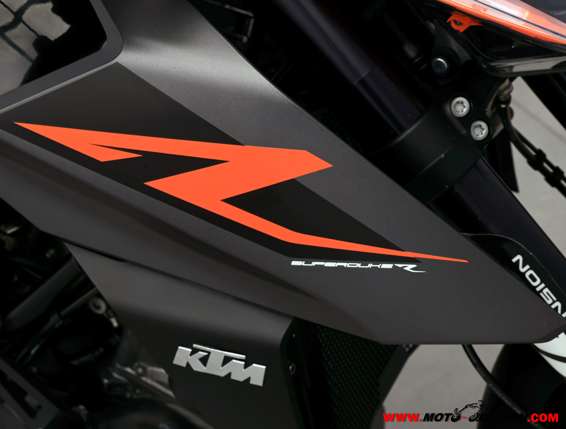 KTM 1290 SUPER DUKE R