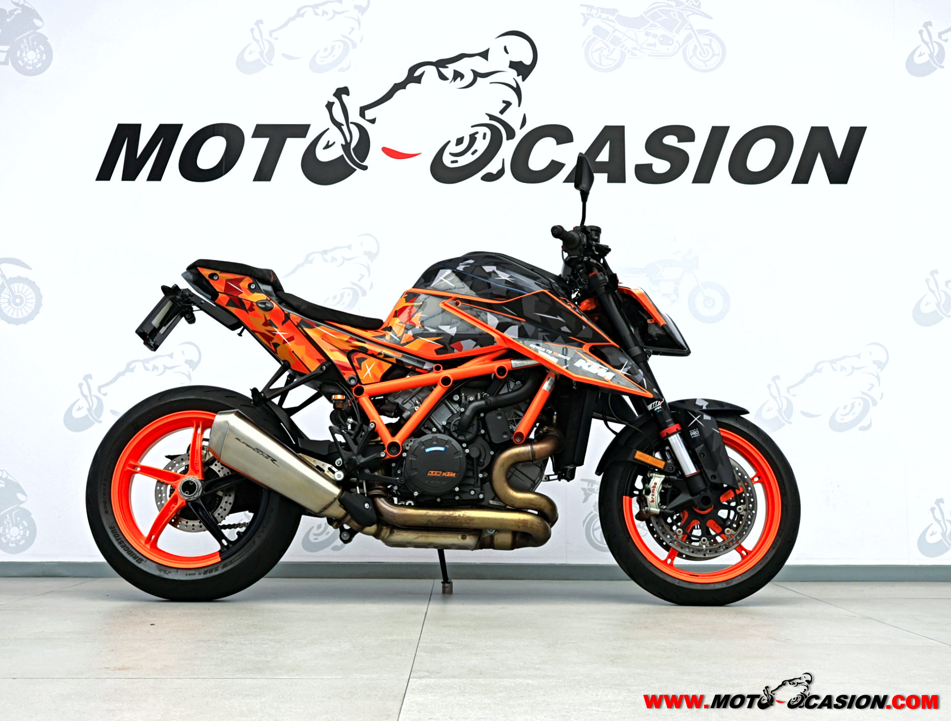 KTM 1290 SUPER DUKE R (copia)