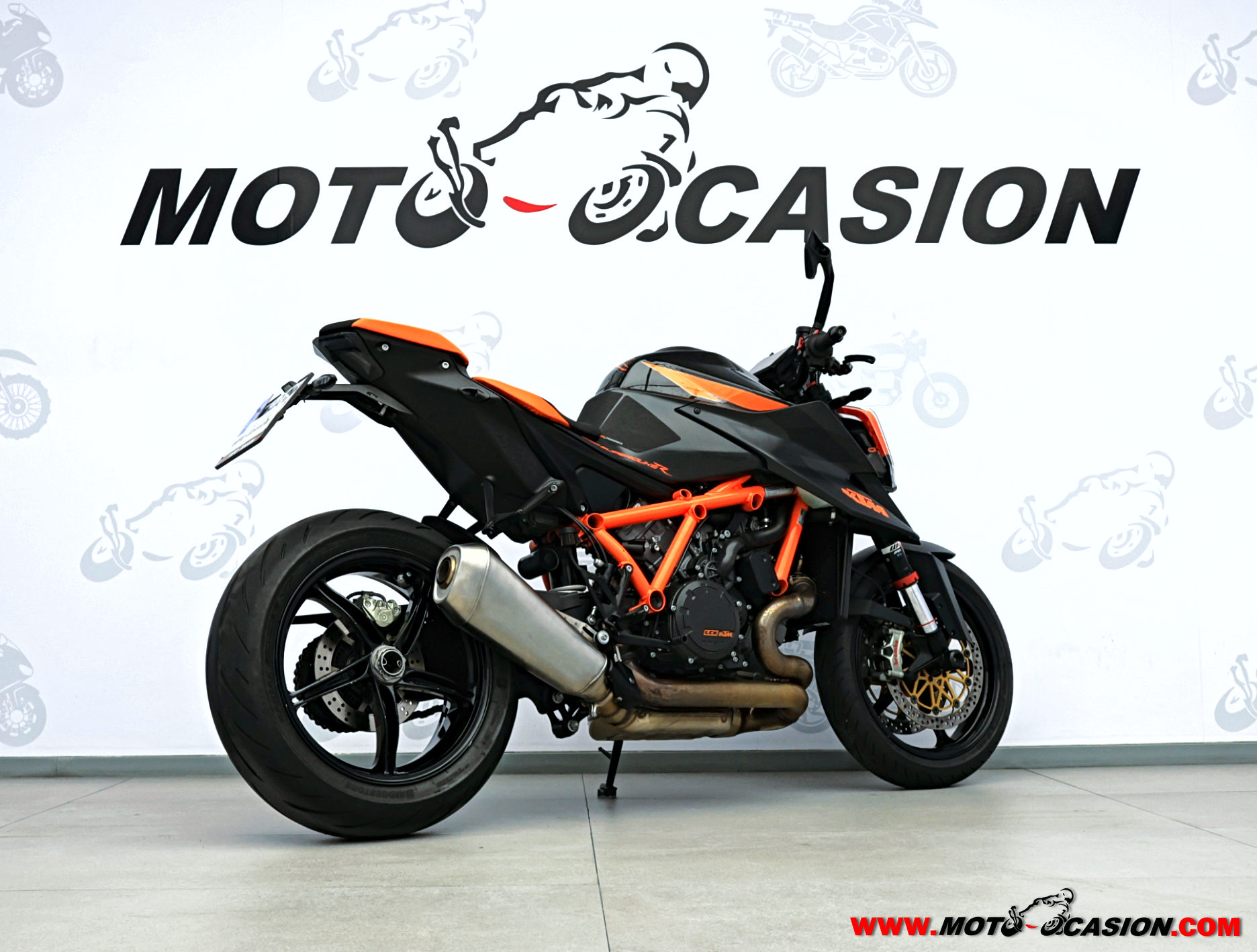 KTM 1290 SUPER DUKE R (copia)