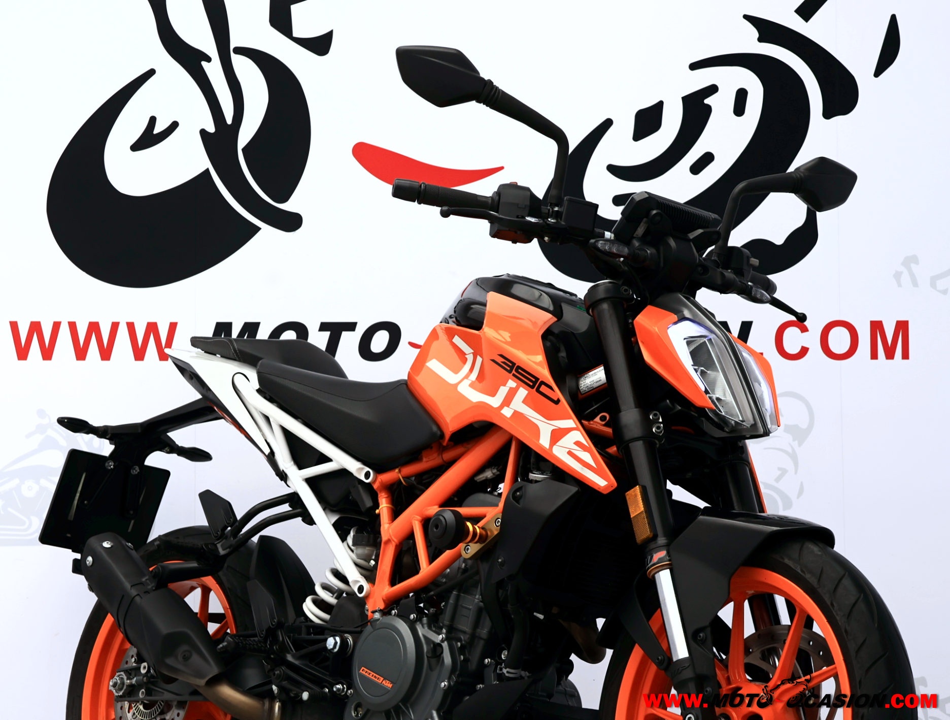 KTM 390 DUKE -APTA A2- (copia)