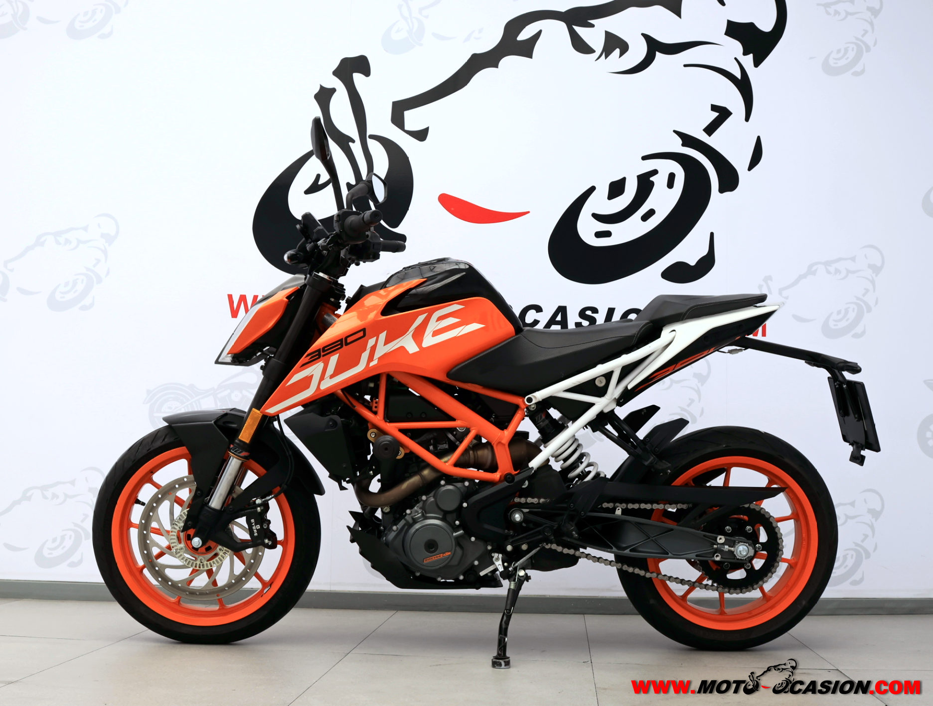 KTM 390 DUKE -APTA A2- (copia)