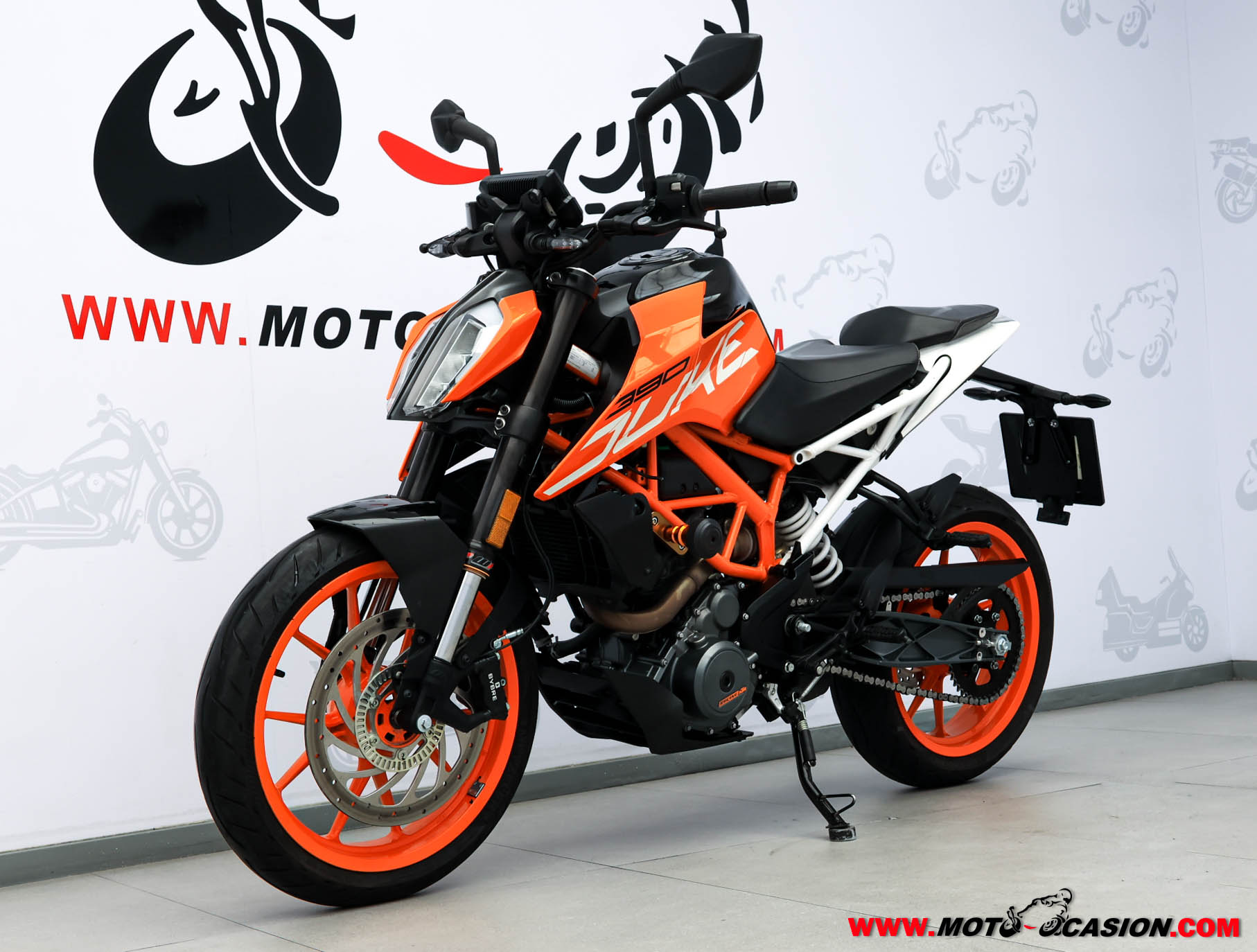 KTM 390 DUKE -APTA A2- (copia)