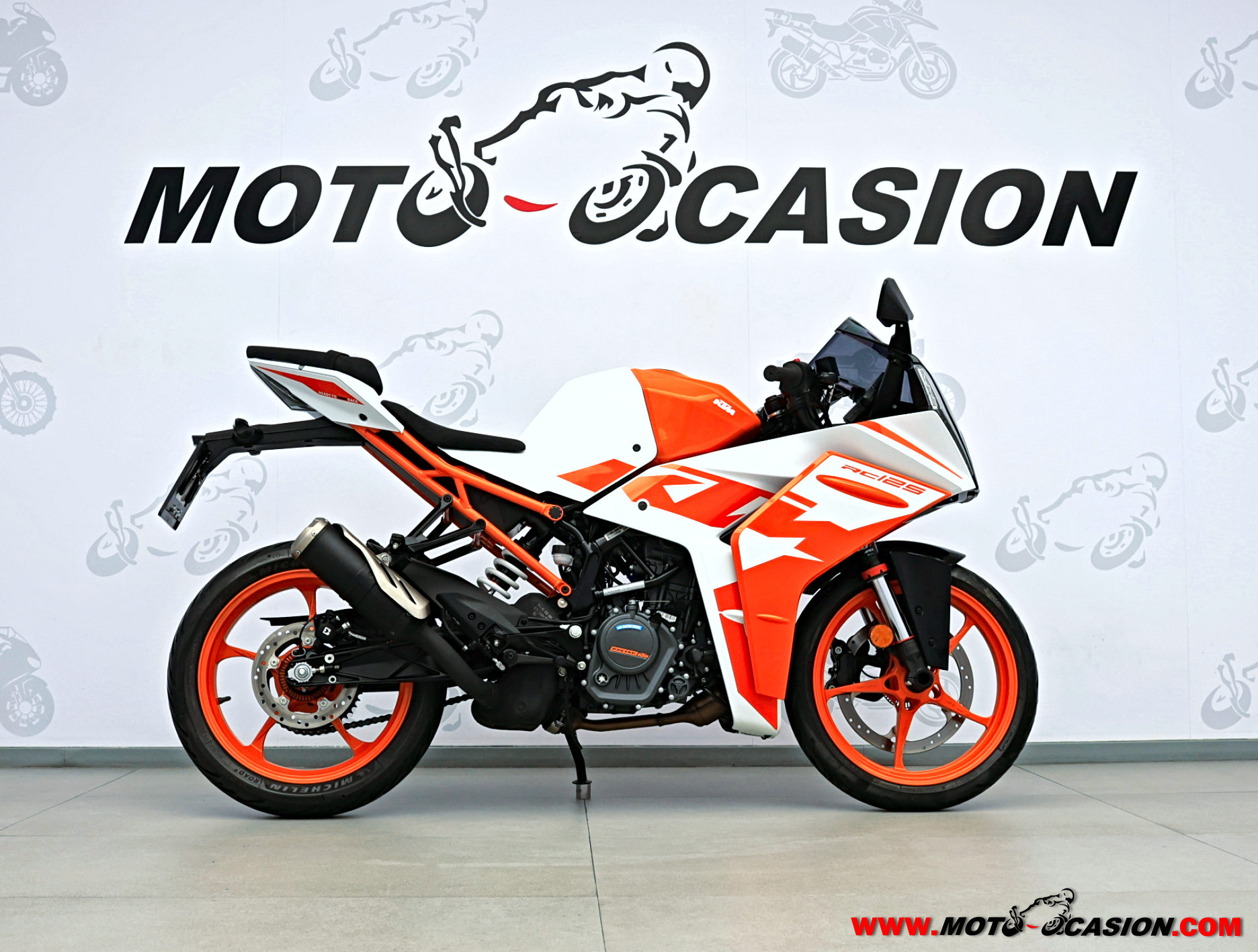 KTM RC 125 -APTA B Y A1- (copia)