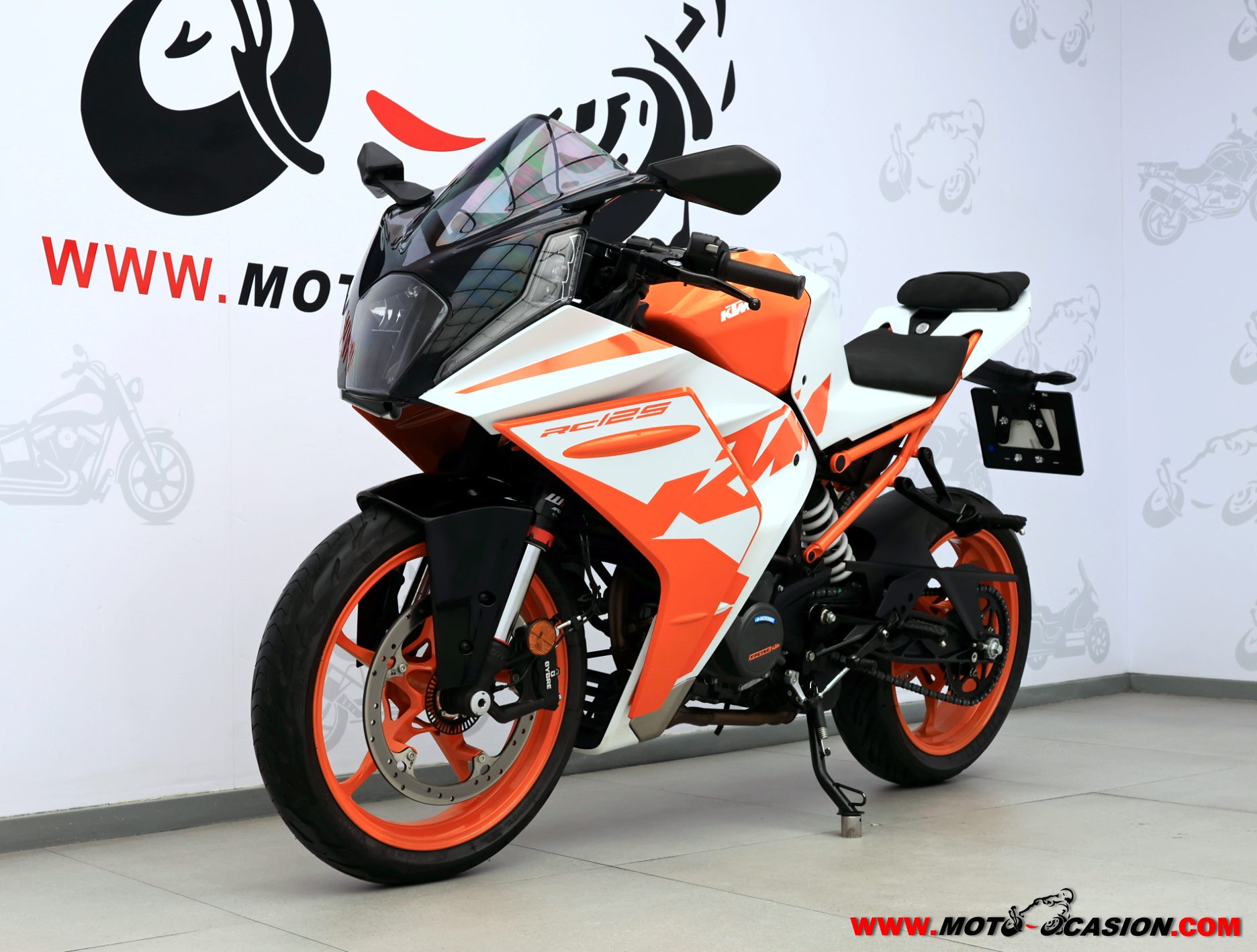 KTM RC 125 -APTA B Y A1- (copia)
