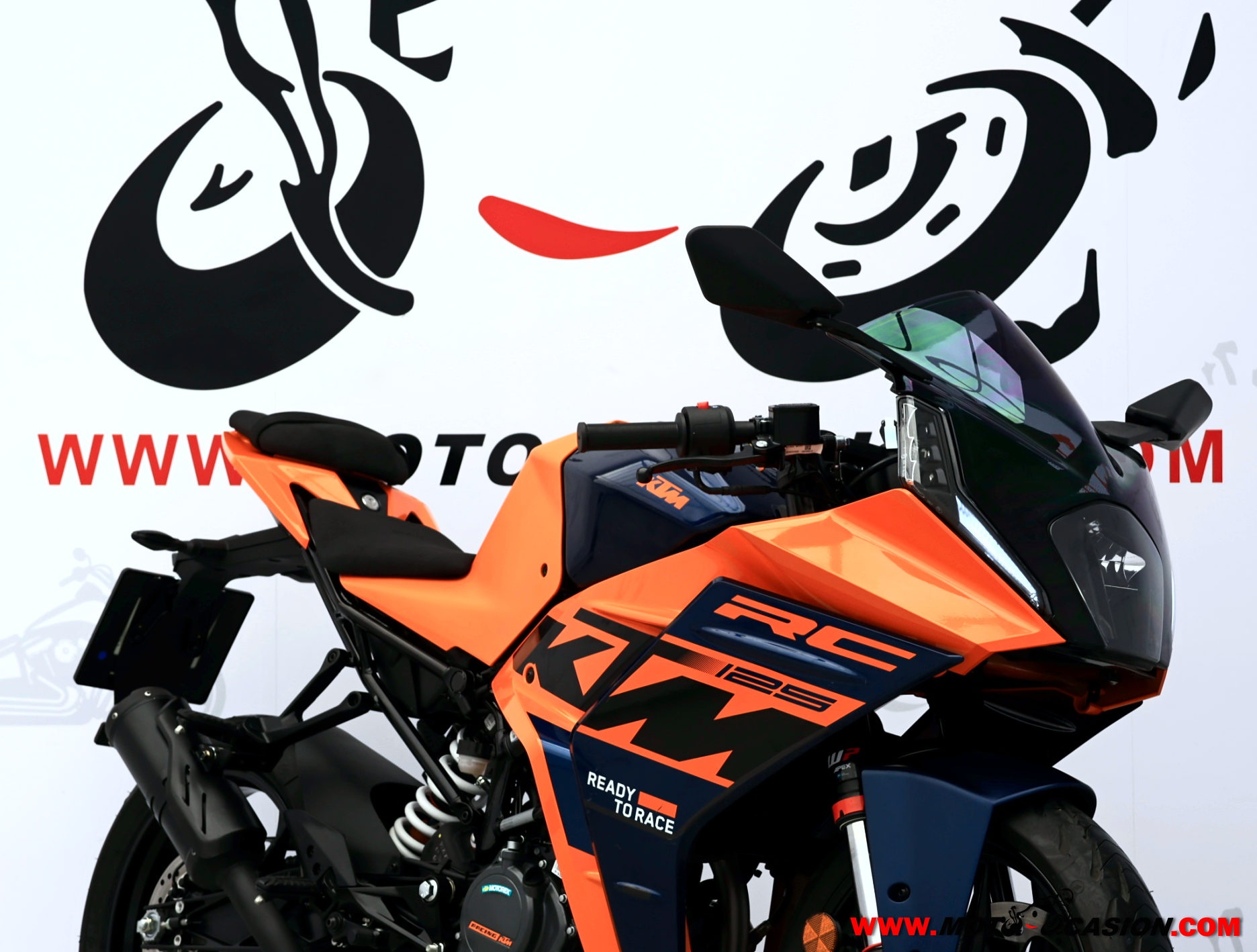 KTM RC 125 -APTA B Y A1- (copia)