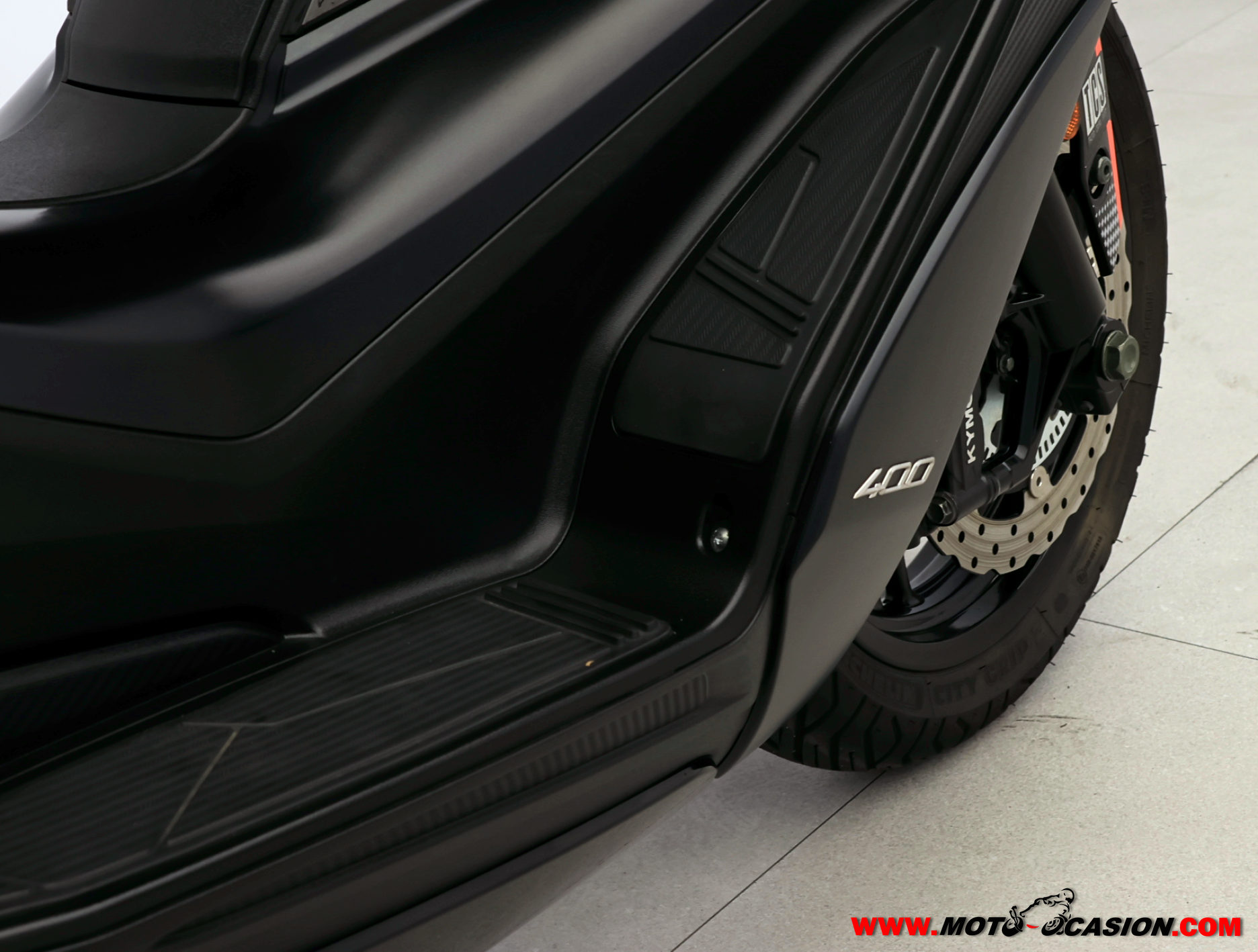 KYMCO AK 550 ¿A2? (copia)