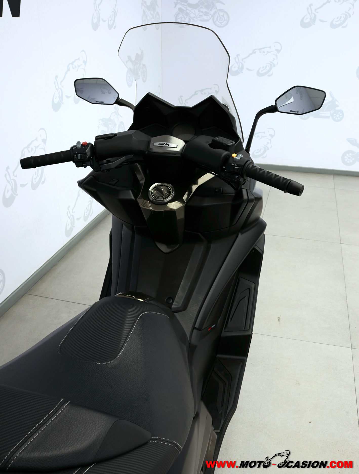 KYMCO AK 550 ¿A2? -GARANTÍA OFICIAL-