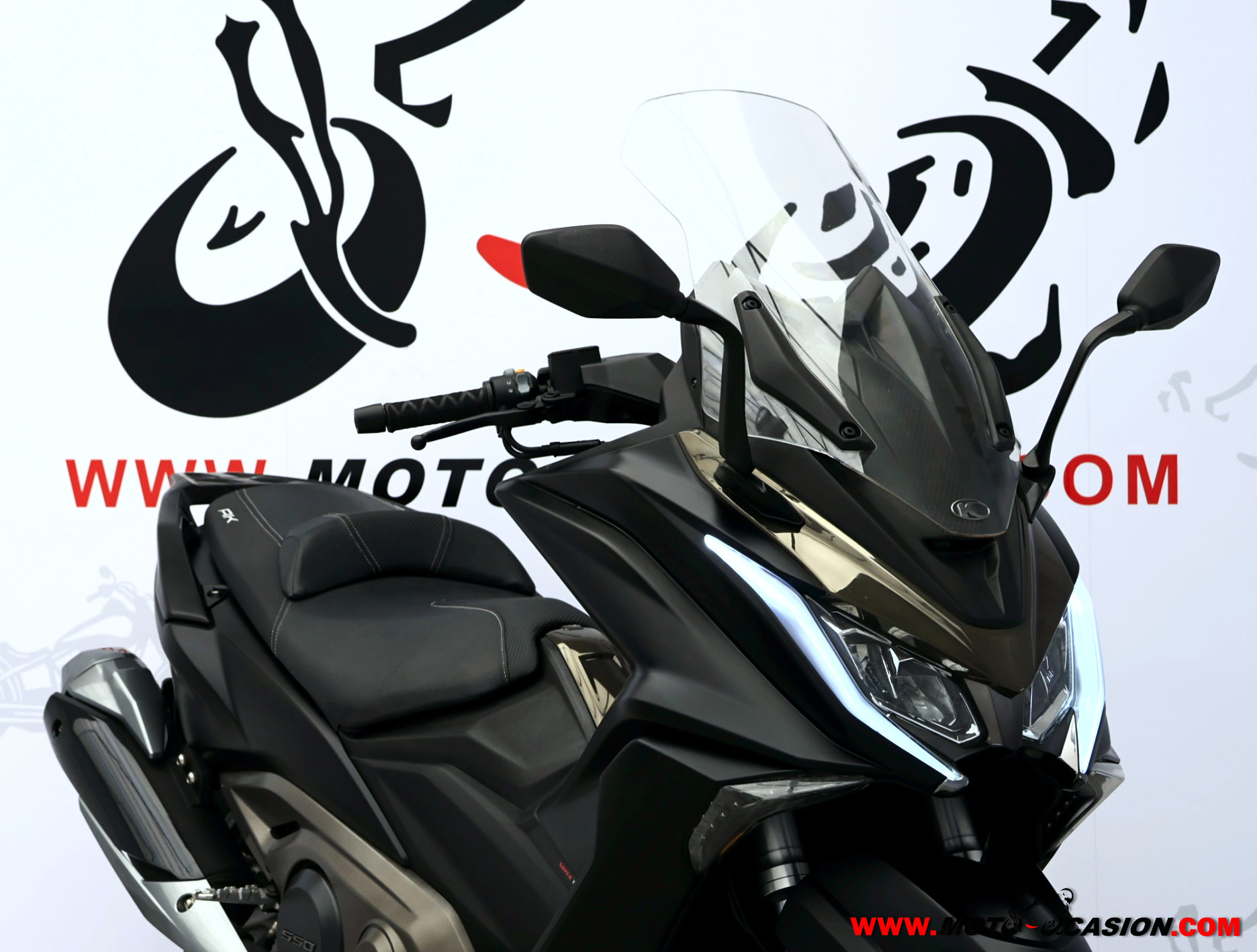 KYMCO AK 550 ¿A2? -GARANTÍA OFICIAL-