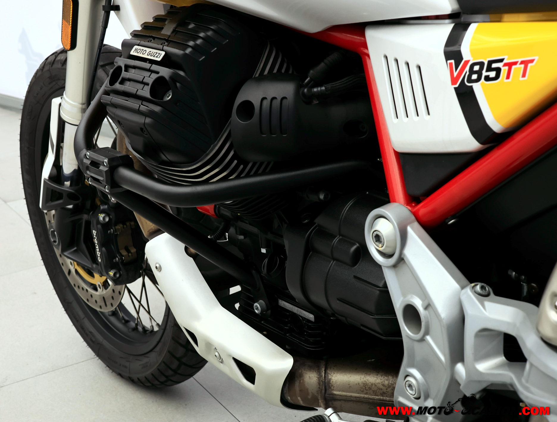 MOTO GUZZI V 85 TT ¿A2?
