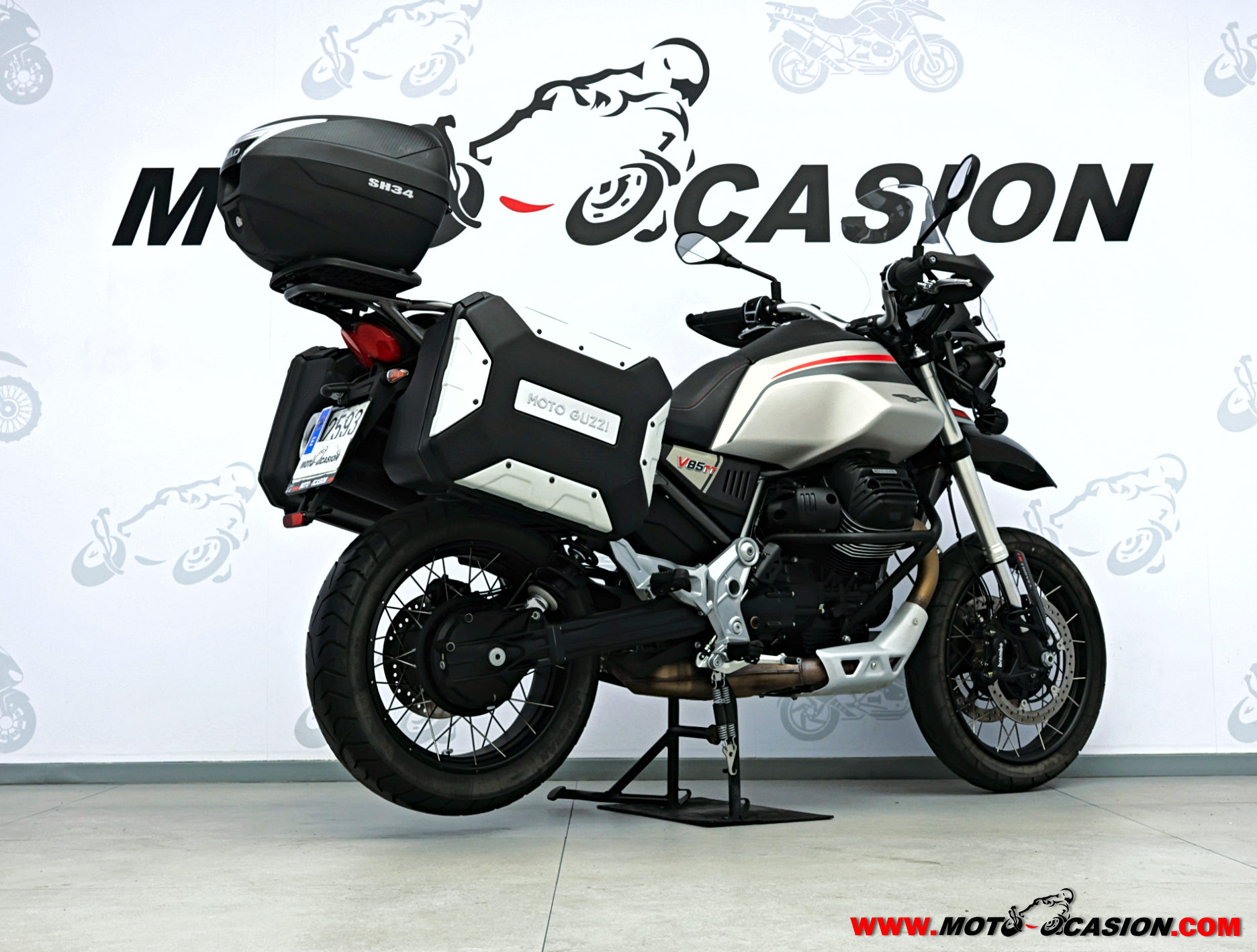 MOTO GUZZI V 85 TT ¿A2? (copia)