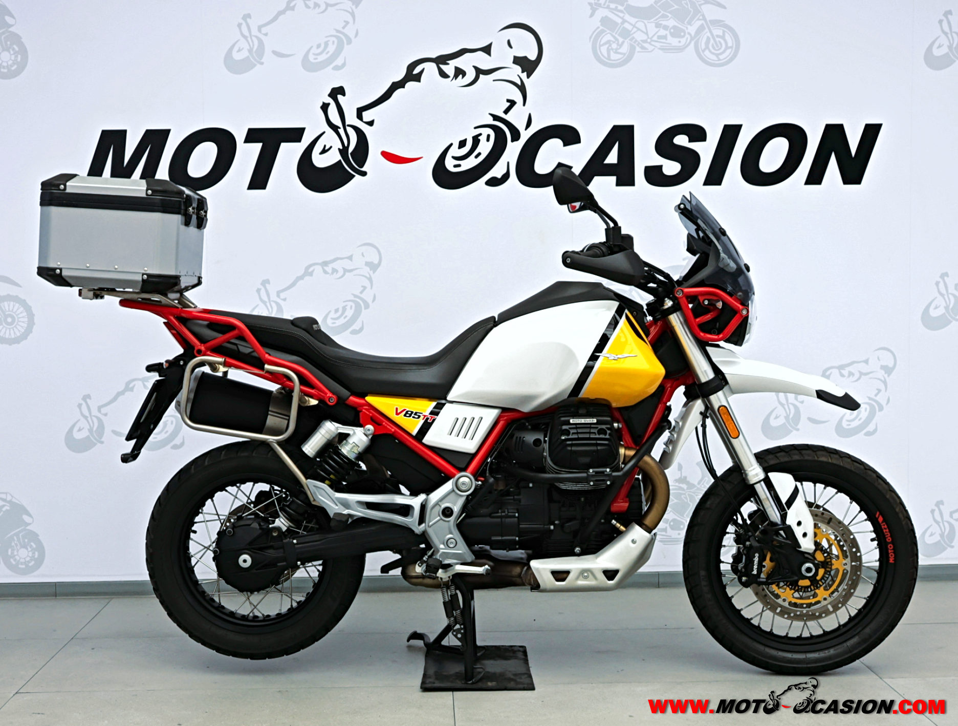 MOTO GUZZI V 85 TT ¿A2? (copia)