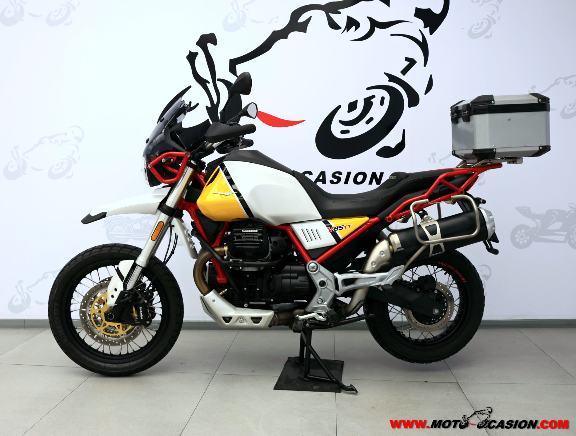 MOTO GUZZI V 85 TT ¿A2? (copia)