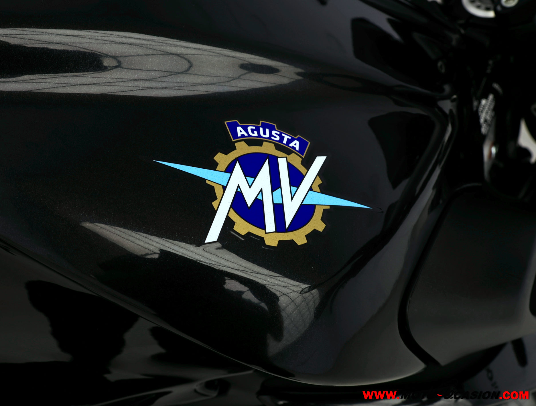 MV AGUSTA BRUTALE 800 R