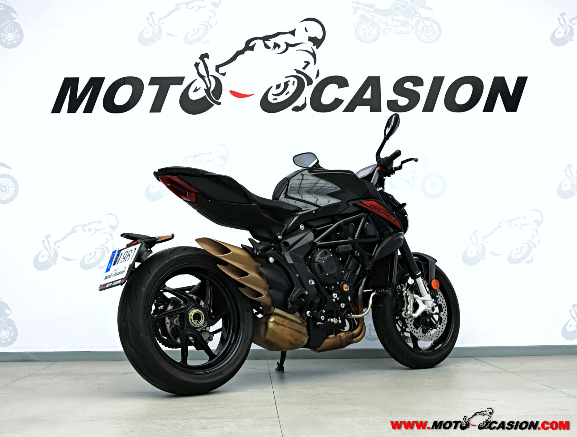 MV AGUSTA BRUTALE 800 R