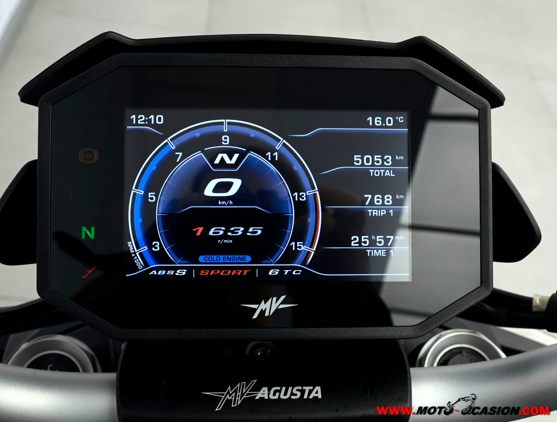 MV AGUSTA BRUTALE 800 R