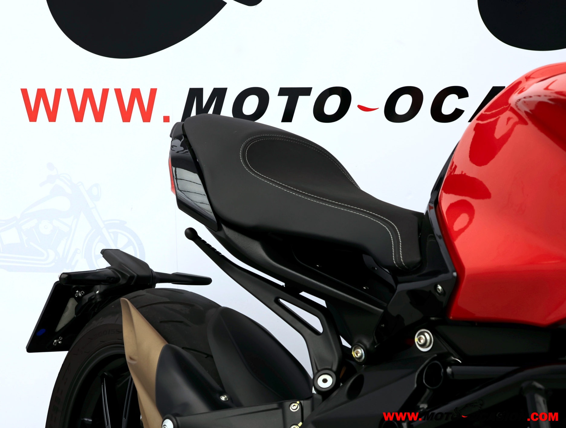 MV AGUSTA DRAGSTER 800 R -GARANTÍA OFICIAL-