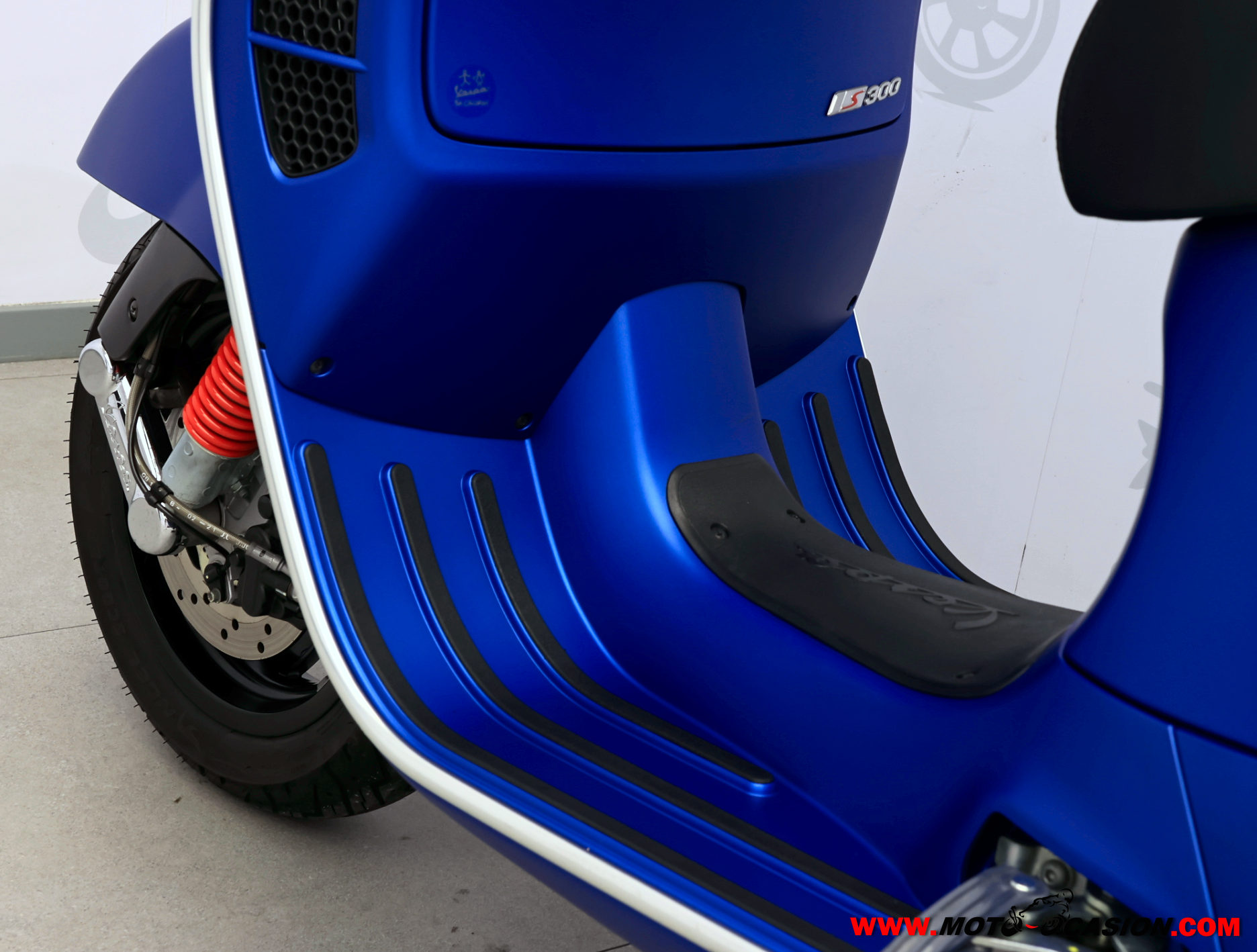 PIAGGIO VESPA GTS 300 S -APTA A2-