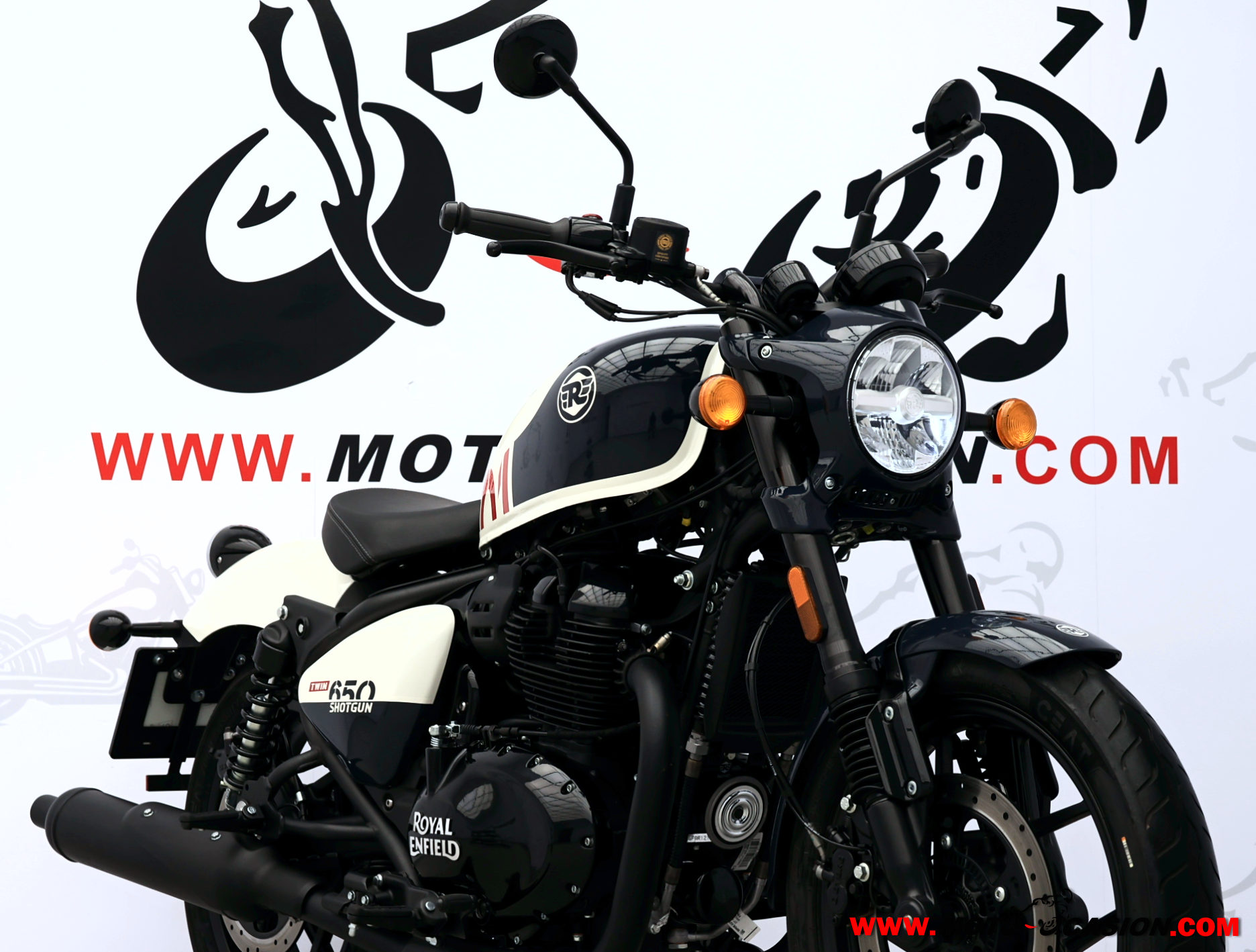 ROYAL ENFIELD SHOTGUN 650 -APTA A2- GARANTÍA OFICIAL