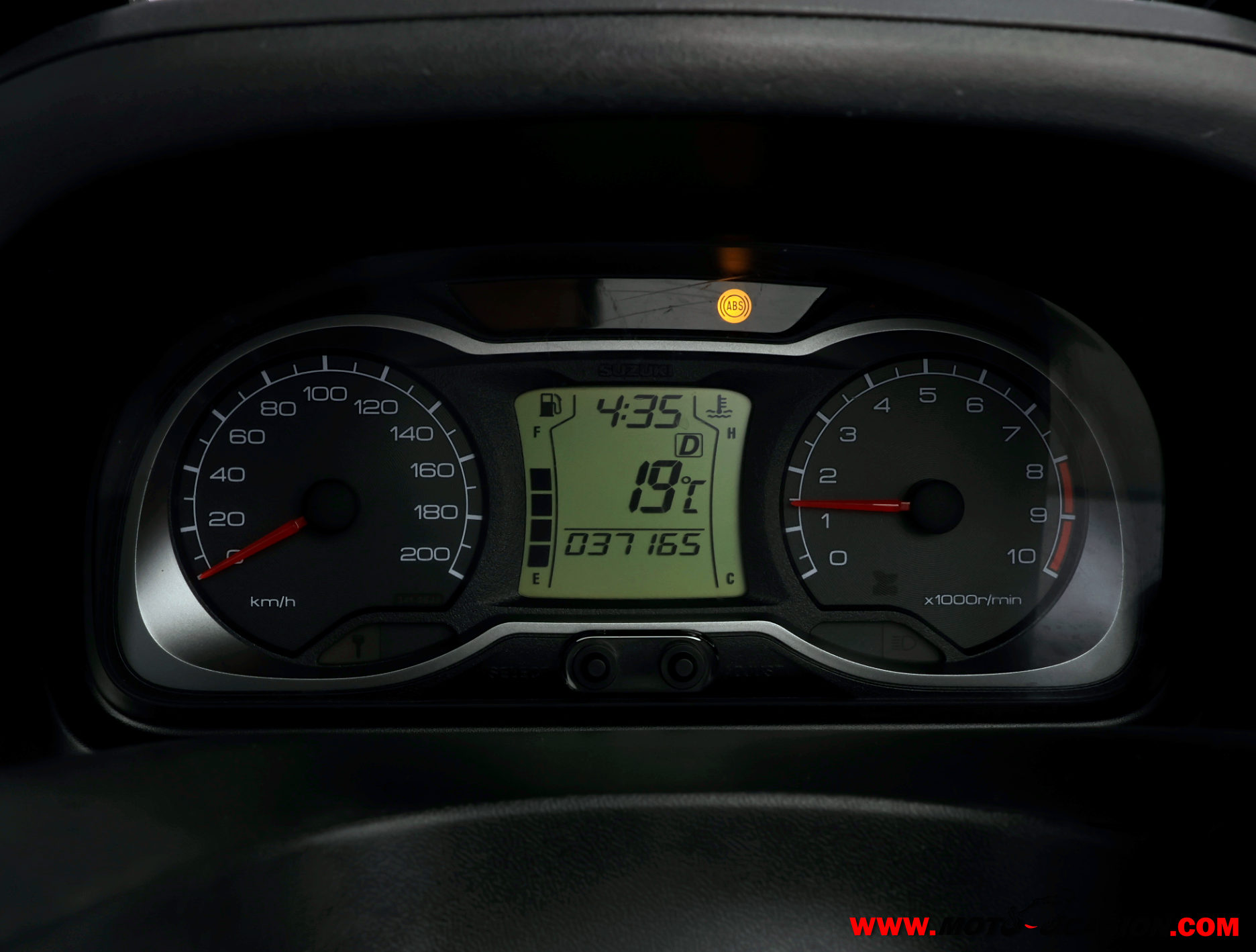 SUZUKI BURGMAN 650 EXECUTIVE ¿A2?