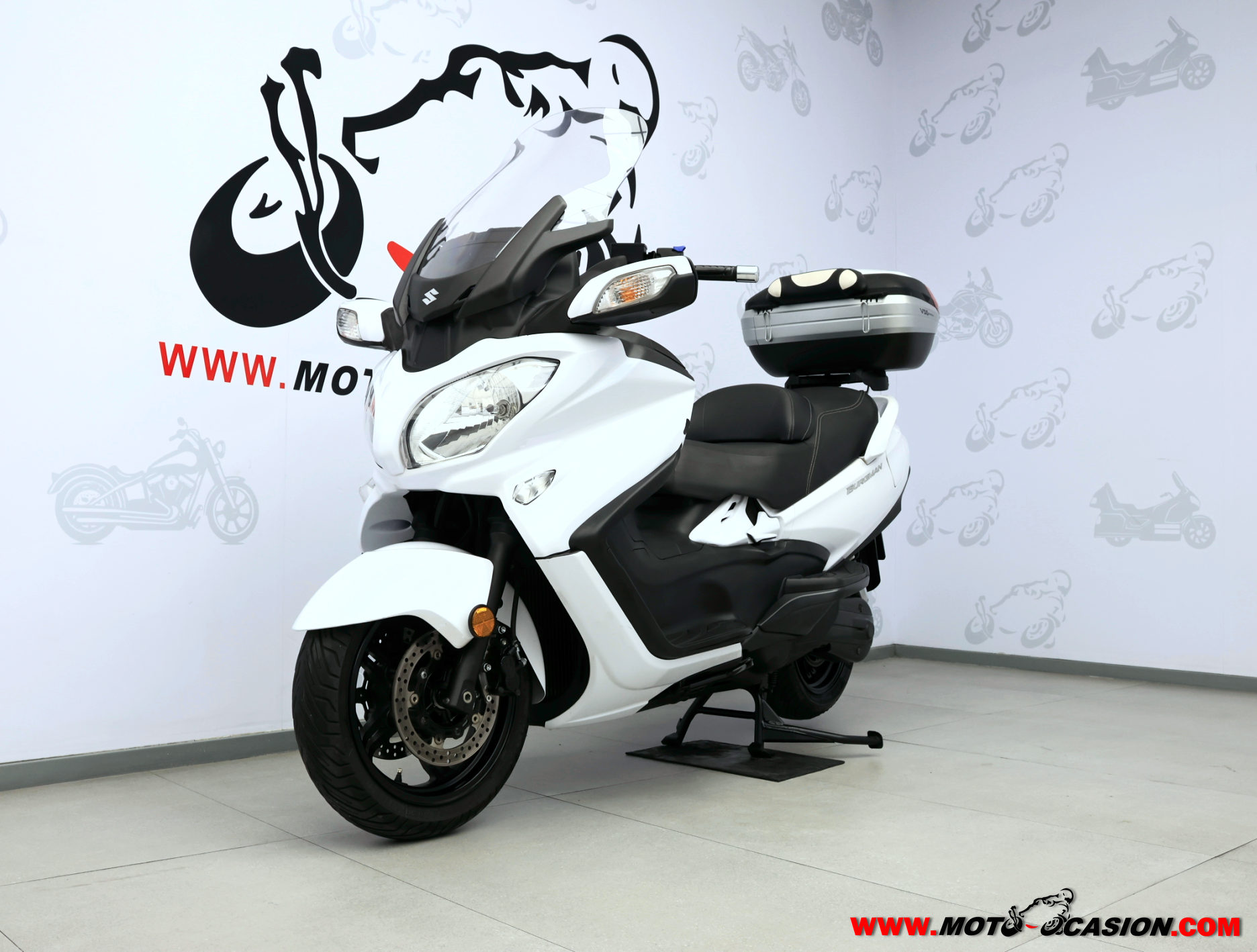 SUZUKI BURGMAN 650 EXECUTIVE ¿A2?