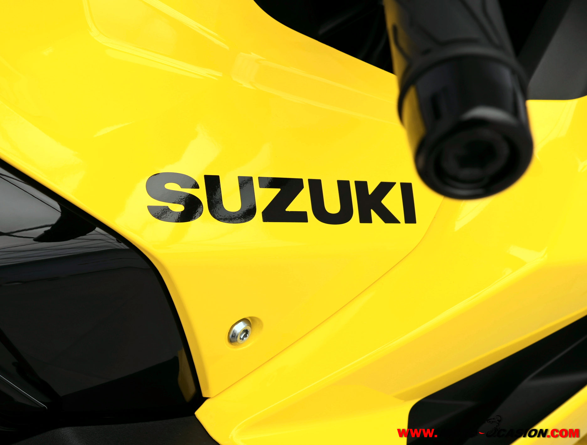 SUZUKI GSX-8 TT -A2- GARANTÍA OFICIAL