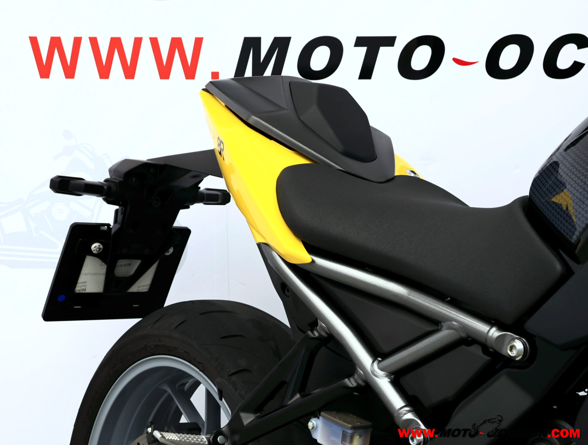SUZUKI GSX-8 TT -A2- GARANTÍA OFICIAL