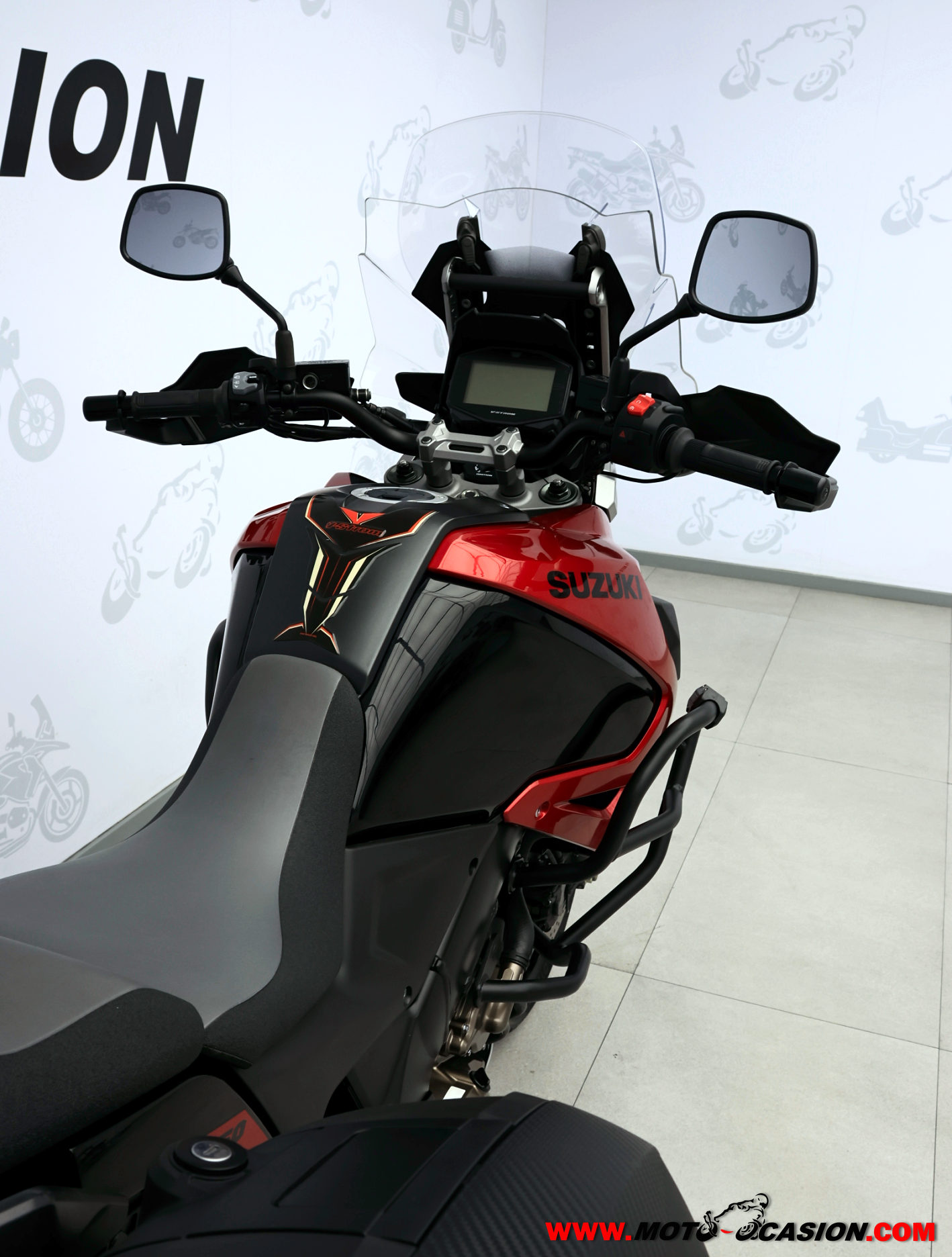 SUZUKI V-STROM 1050