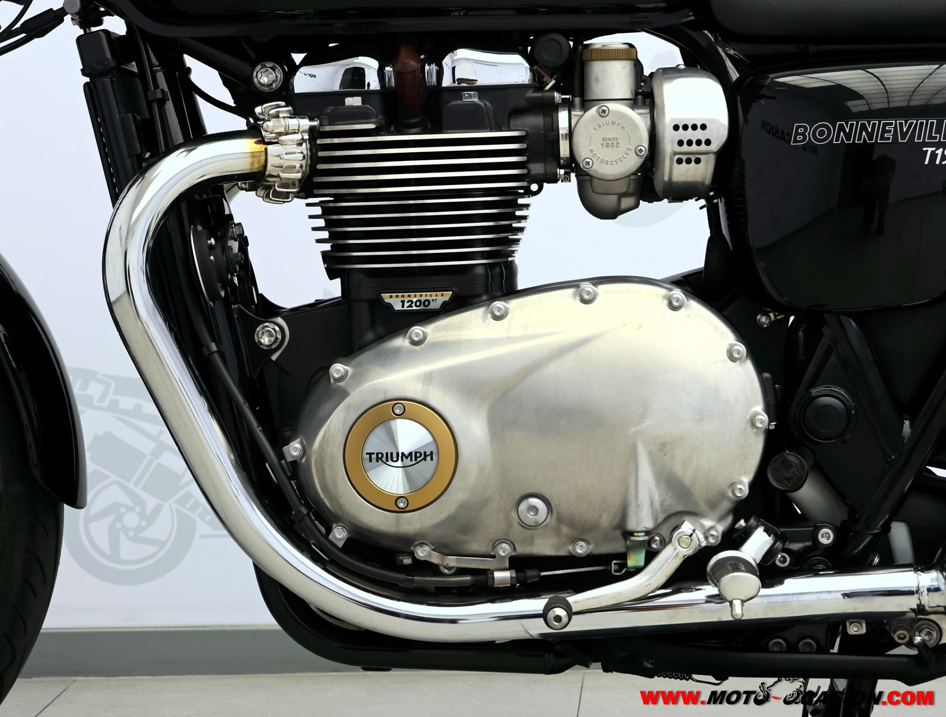 TRIUMPH BONNEVILLE T120 -A2-