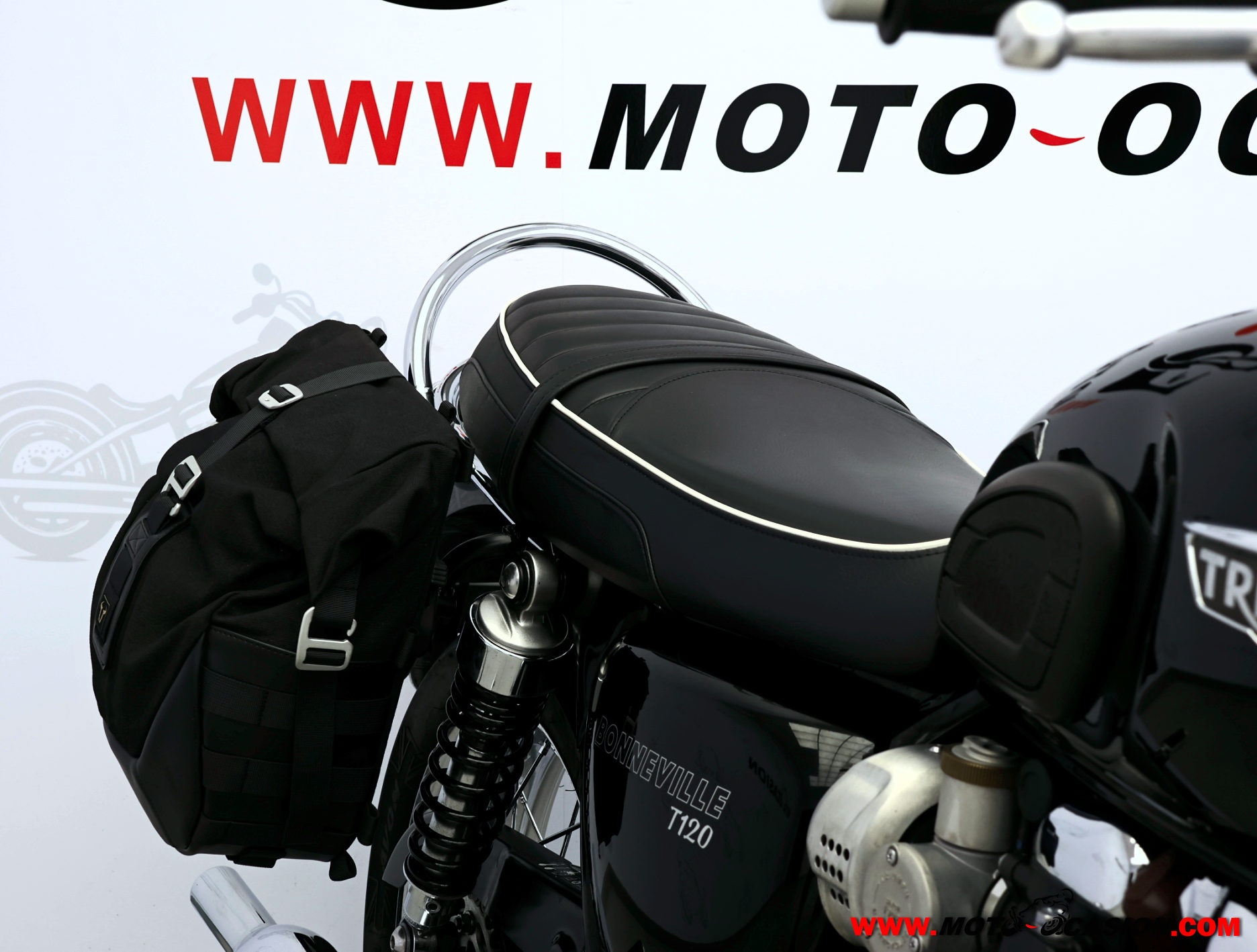 TRIUMPH BONNEVILLE T120 -A2-