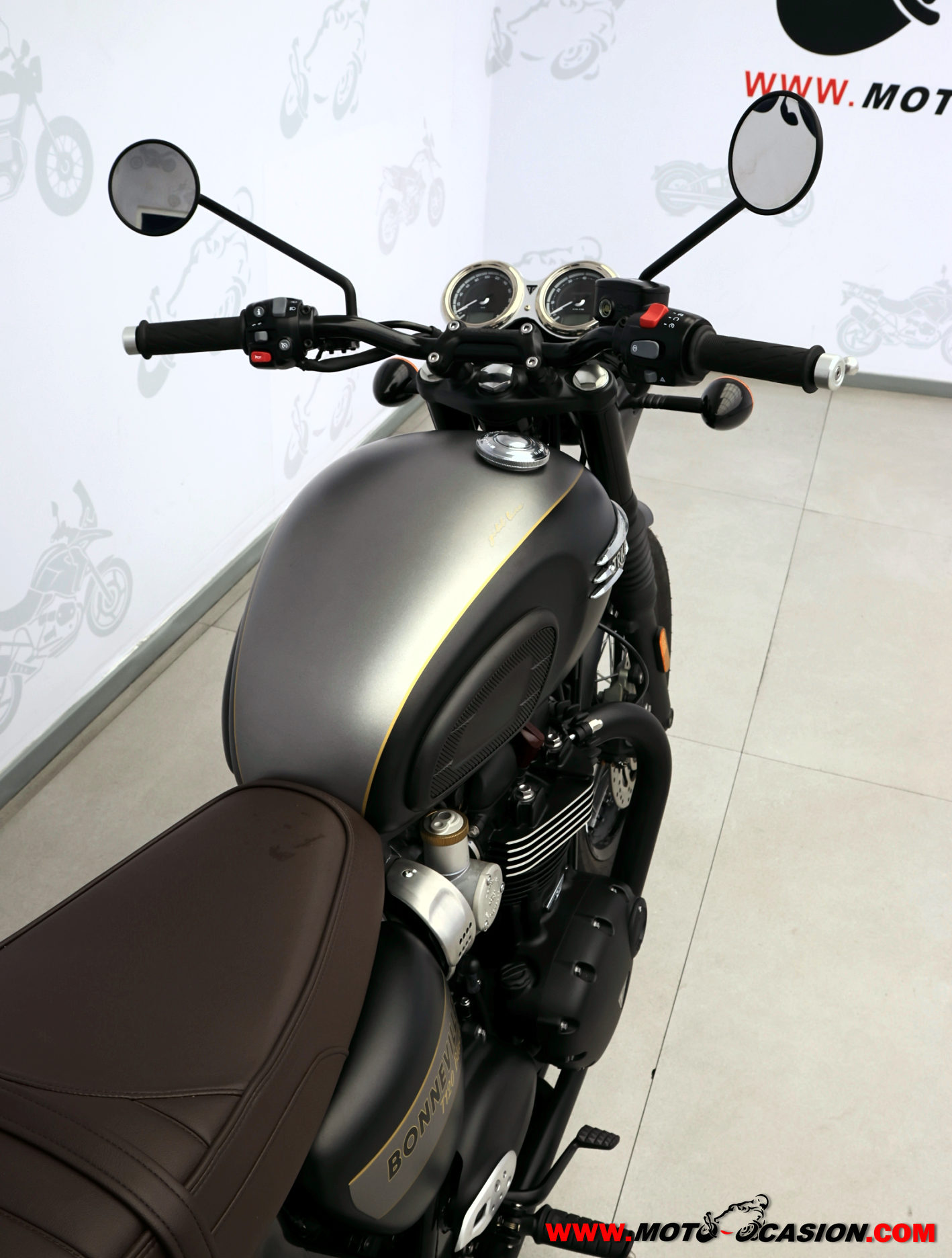 TRIUMPH BONNEVILLE T120 BLACK ¿A2? GARANTÍA OFICIAL