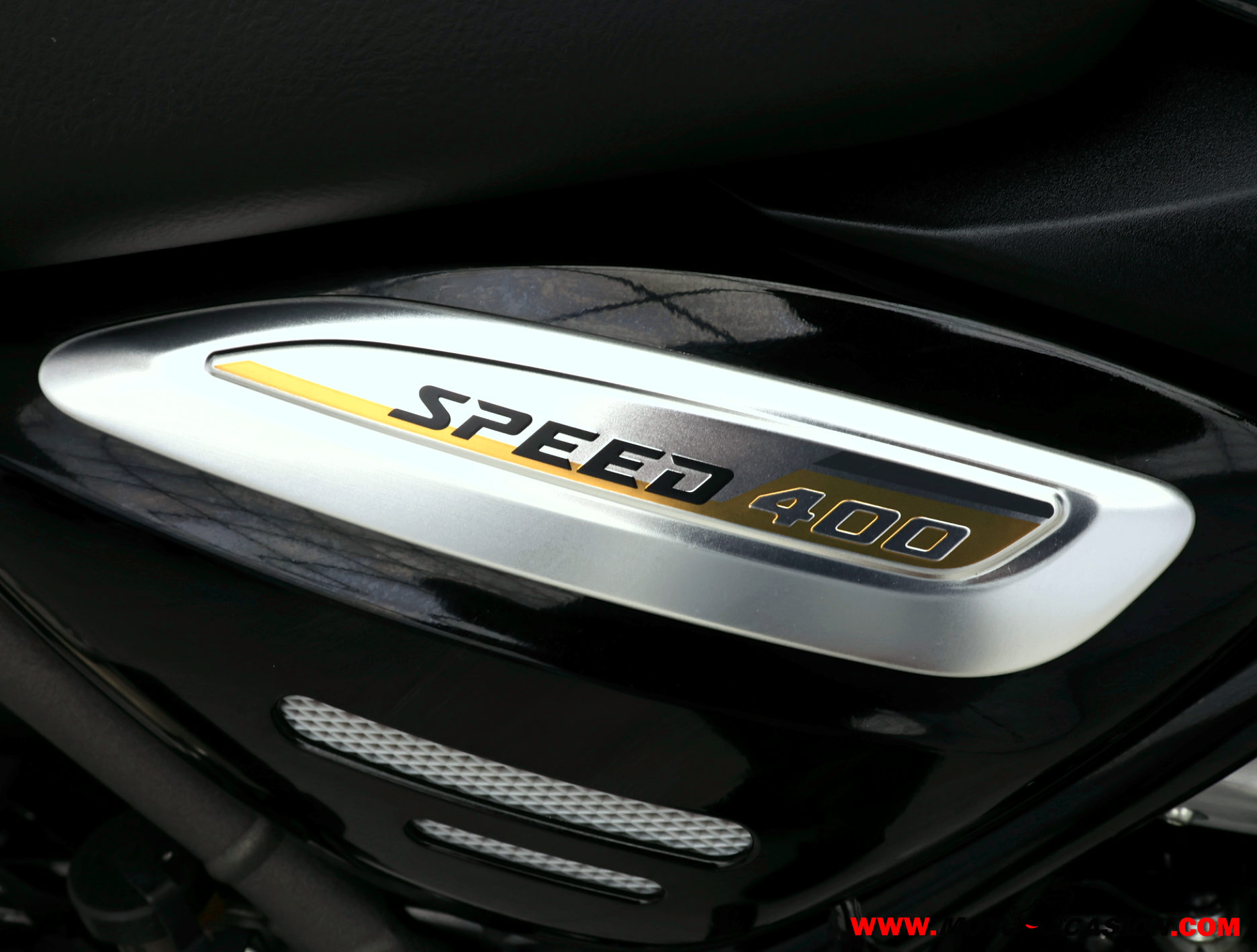 TRIUMPH SPEED 400 -APTA A2- GARANTÍA OFICIAL
